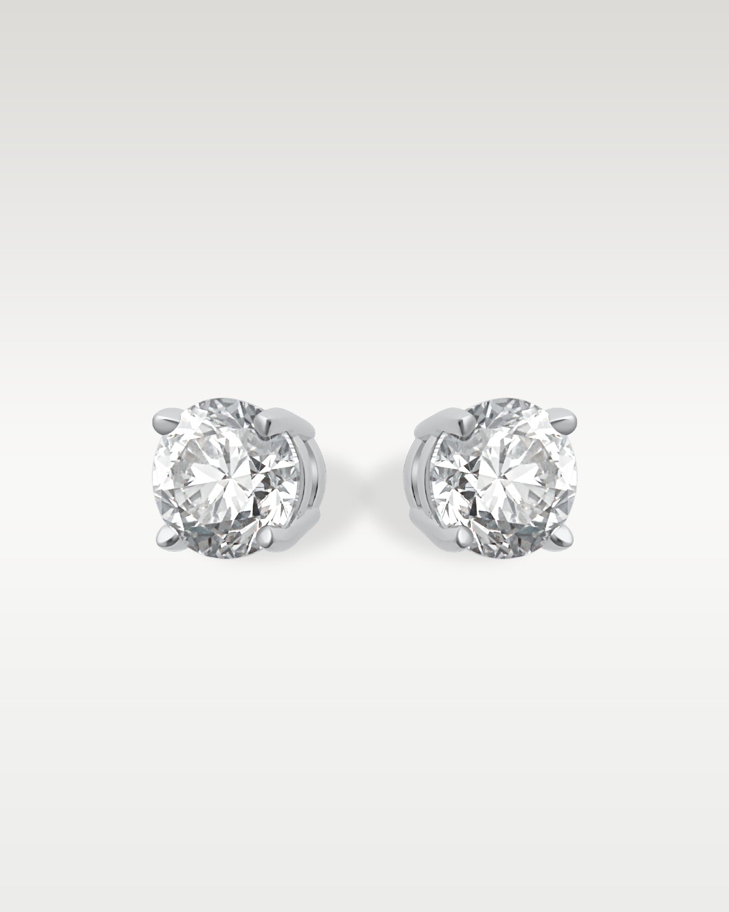 14k White Gold 1.40ct Diamond Stud Earrings