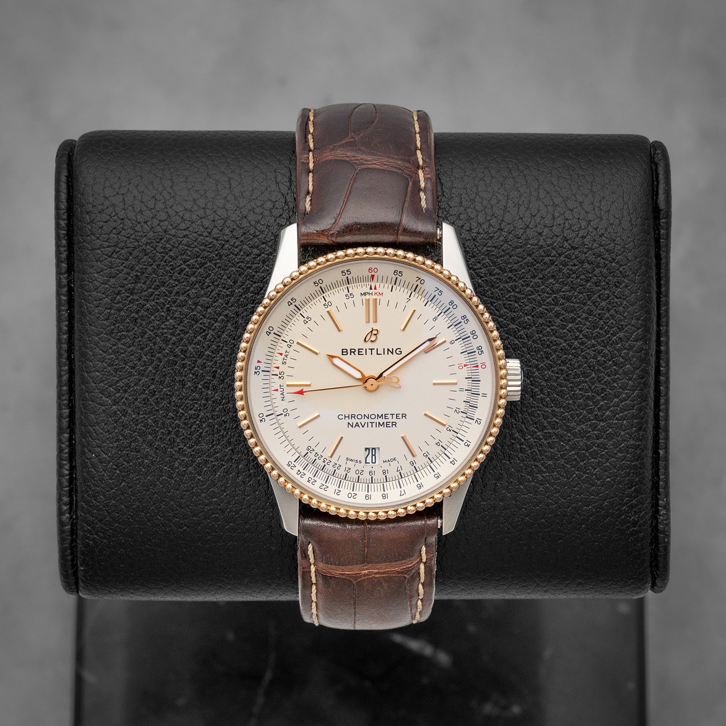 Breitling Navitimer U17325211