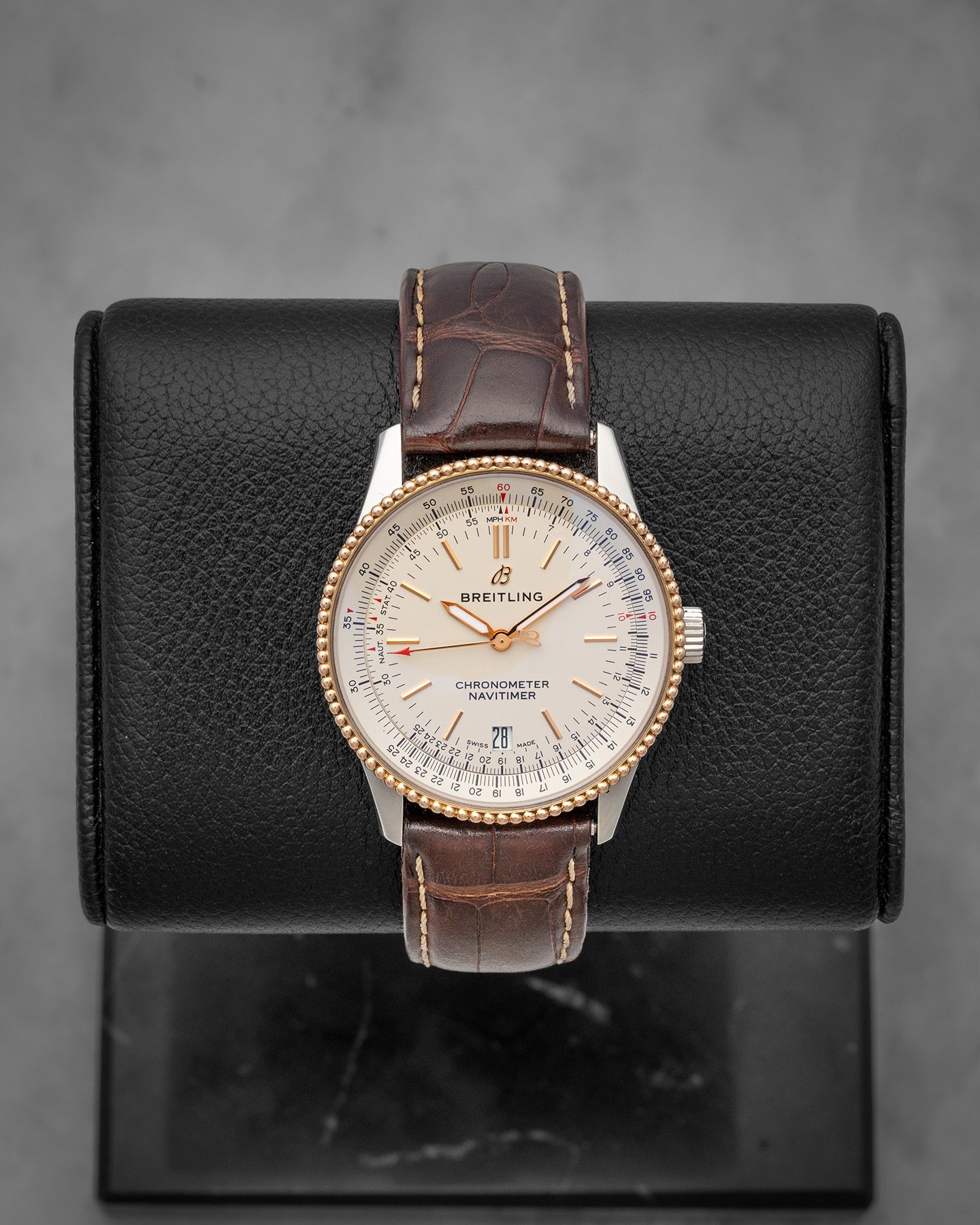 Breitling Navitimer U17325211