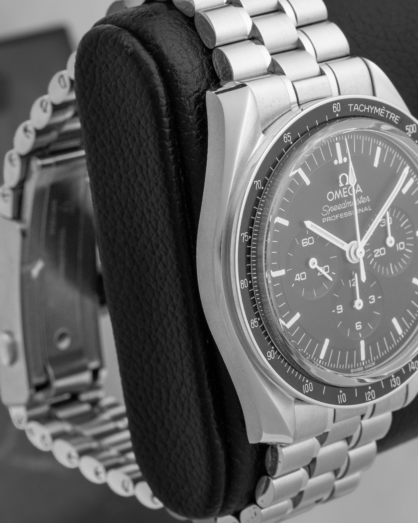 Omega Speedmaster Moonwatch 310.30.42.50.01.002