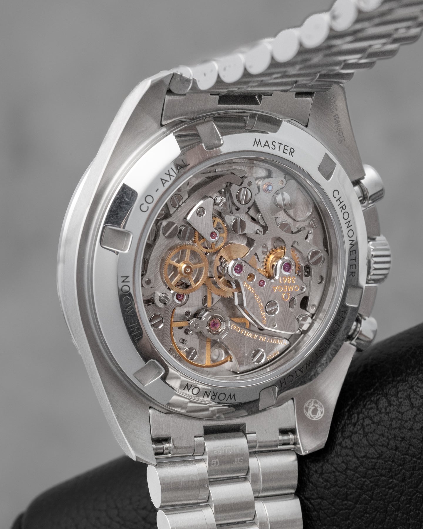 Omega Speedmaster Moonwatch 310.30.42.50.01.002