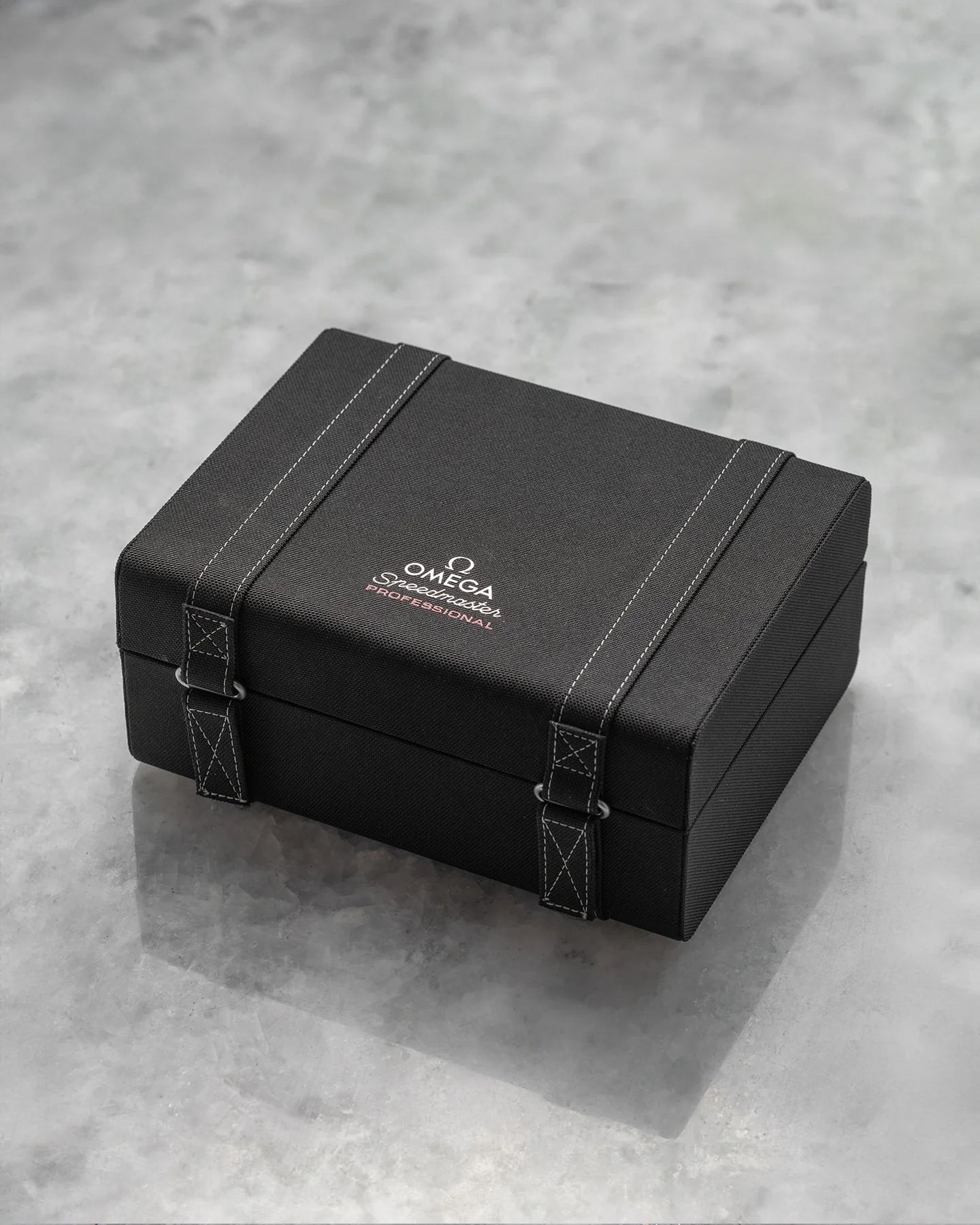 Omega Speedmaster Moonwatch 310.30.42.50.01.002