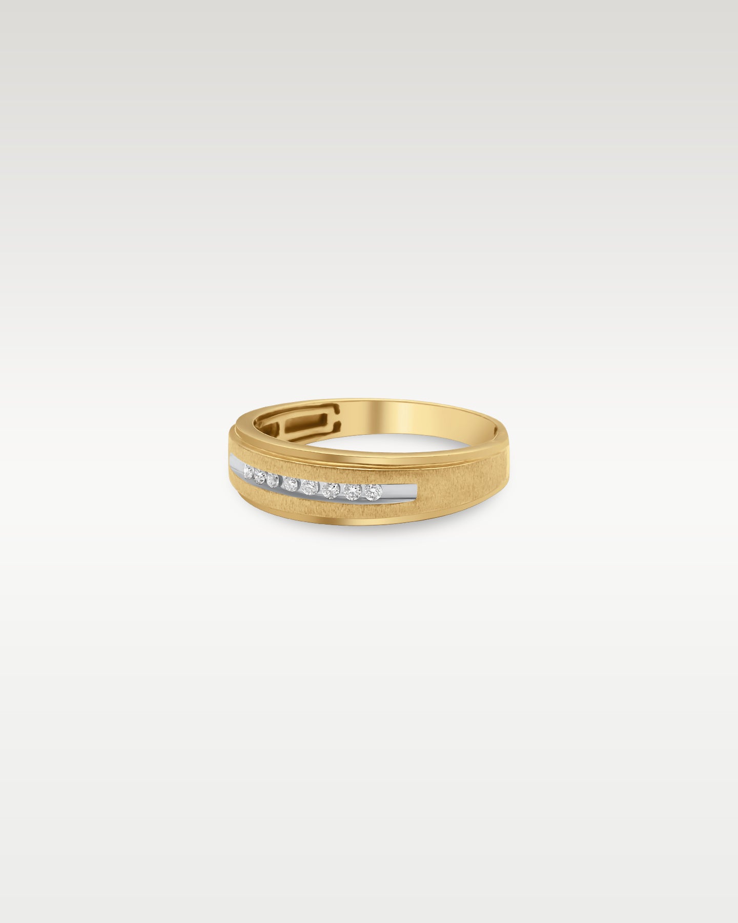 Yellow Gold Stepped Edge Mens Diamond Band | Noahs Fine Jewelry Frisco TX