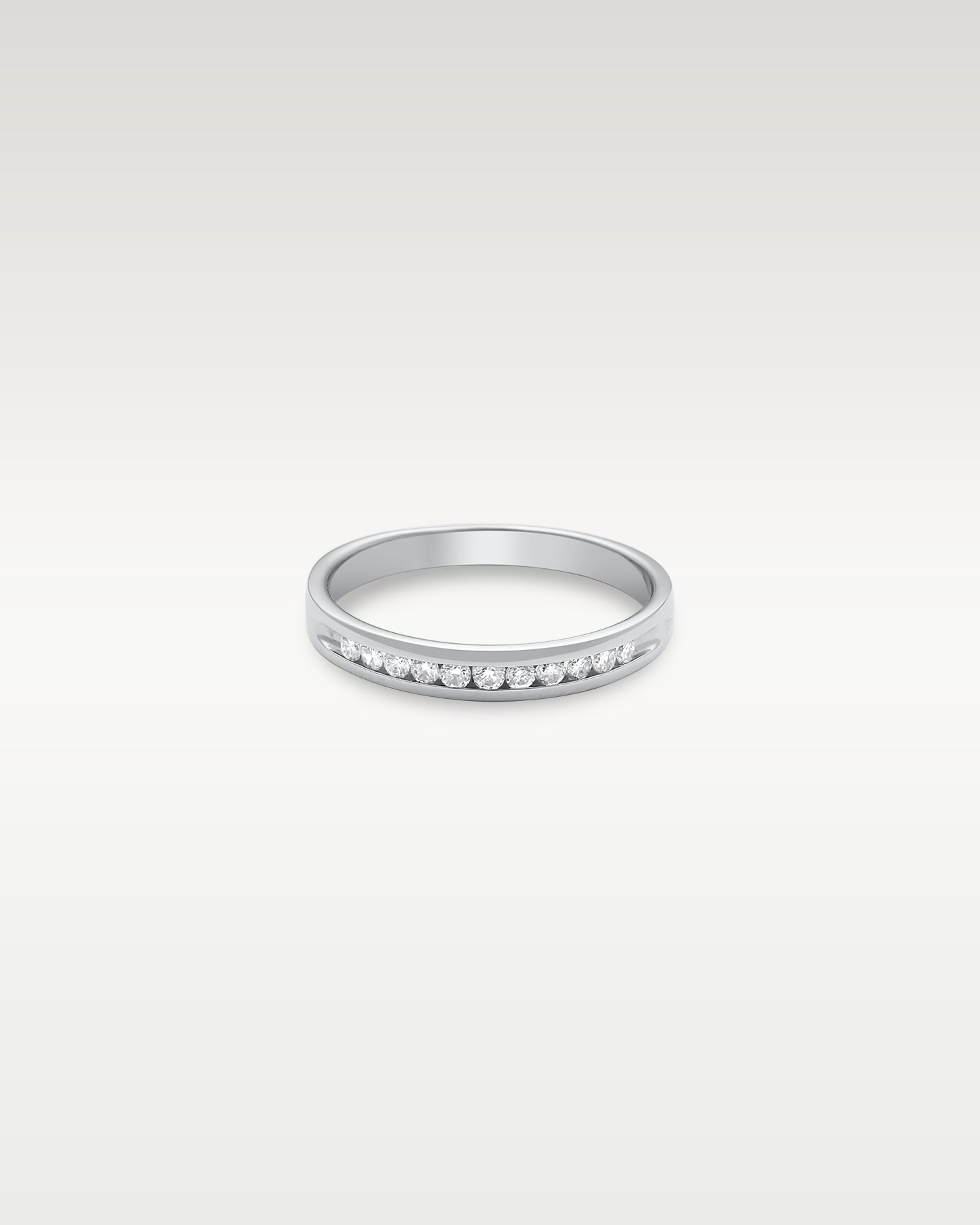 White Gold Channel-Set Diamond Estate Band | Noah's Fine Jewelry DFW, Texas