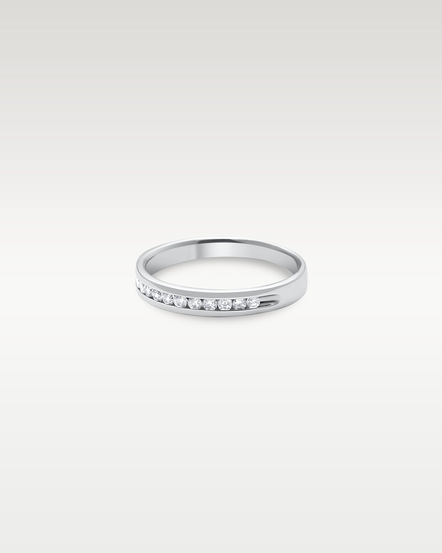 White Gold Channel-Set Diamond Estate Band | Noah's Fine Jewelry DFW, Texas