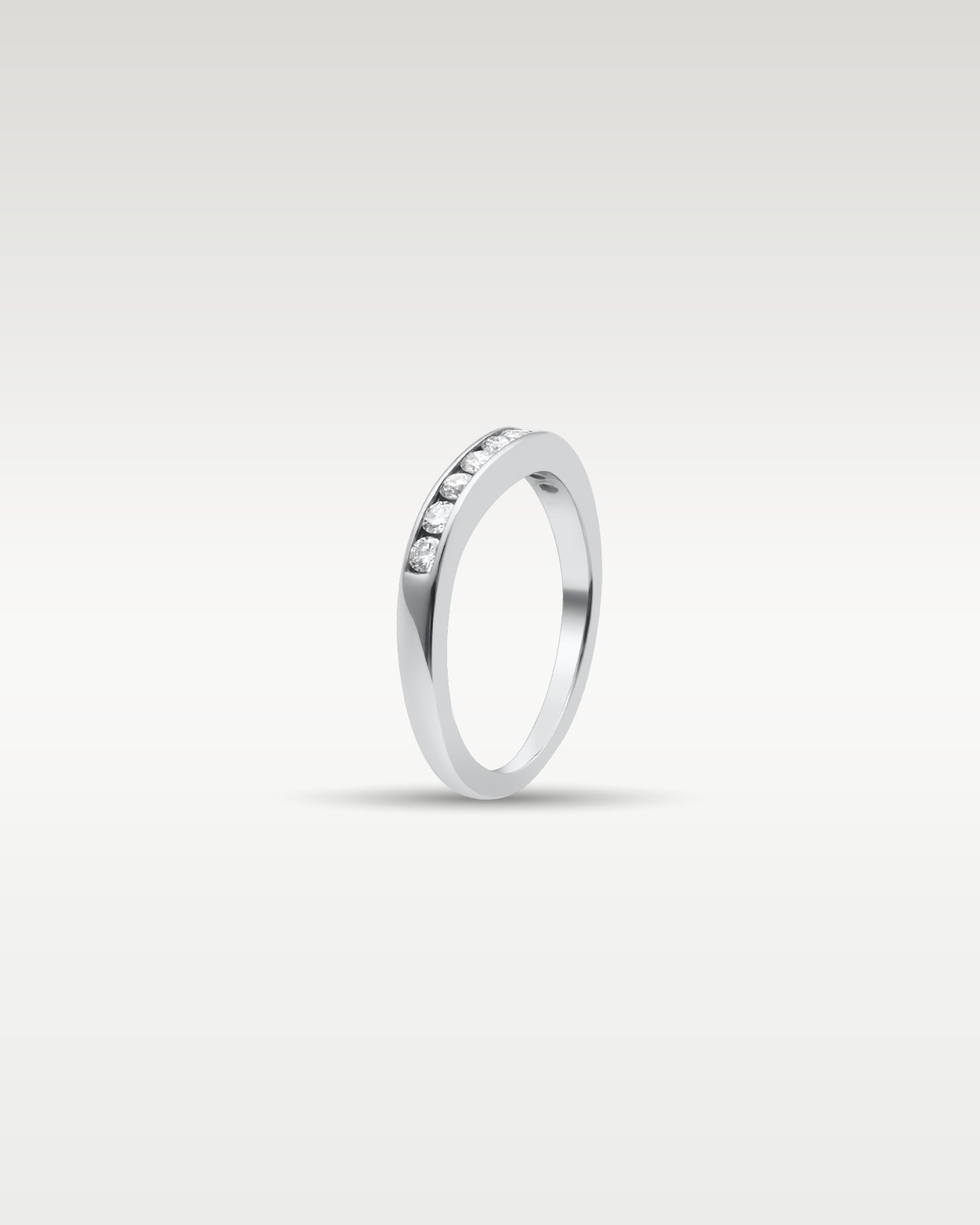 14k White Gold Curve Diamond Band | Noah's Fine Jewelry Frisco TX