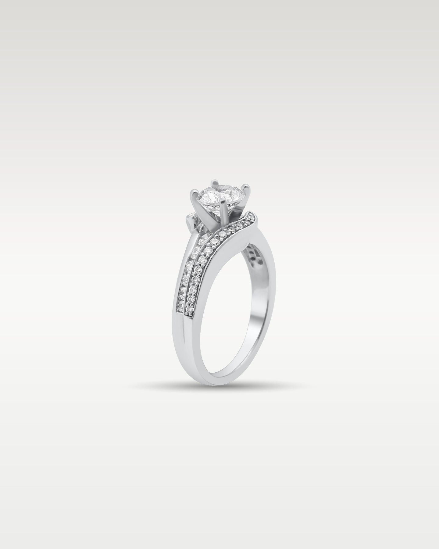 White Gold Swirl Diamond Ring | Noah's Fine Jewelry Frisco Texas