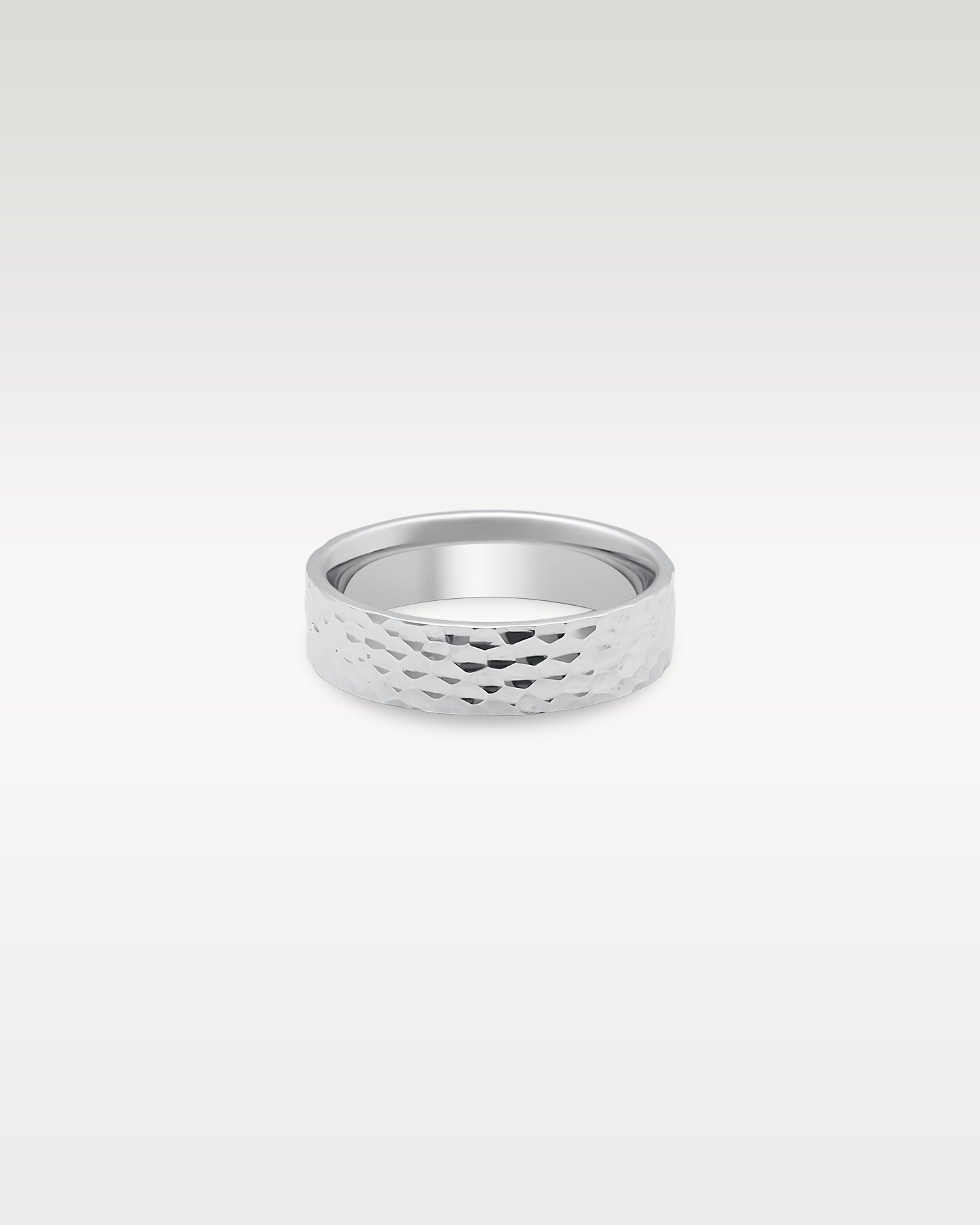 14k White Gold Textured Hammered Finish Band | Noah's Fine Jewelry Texas