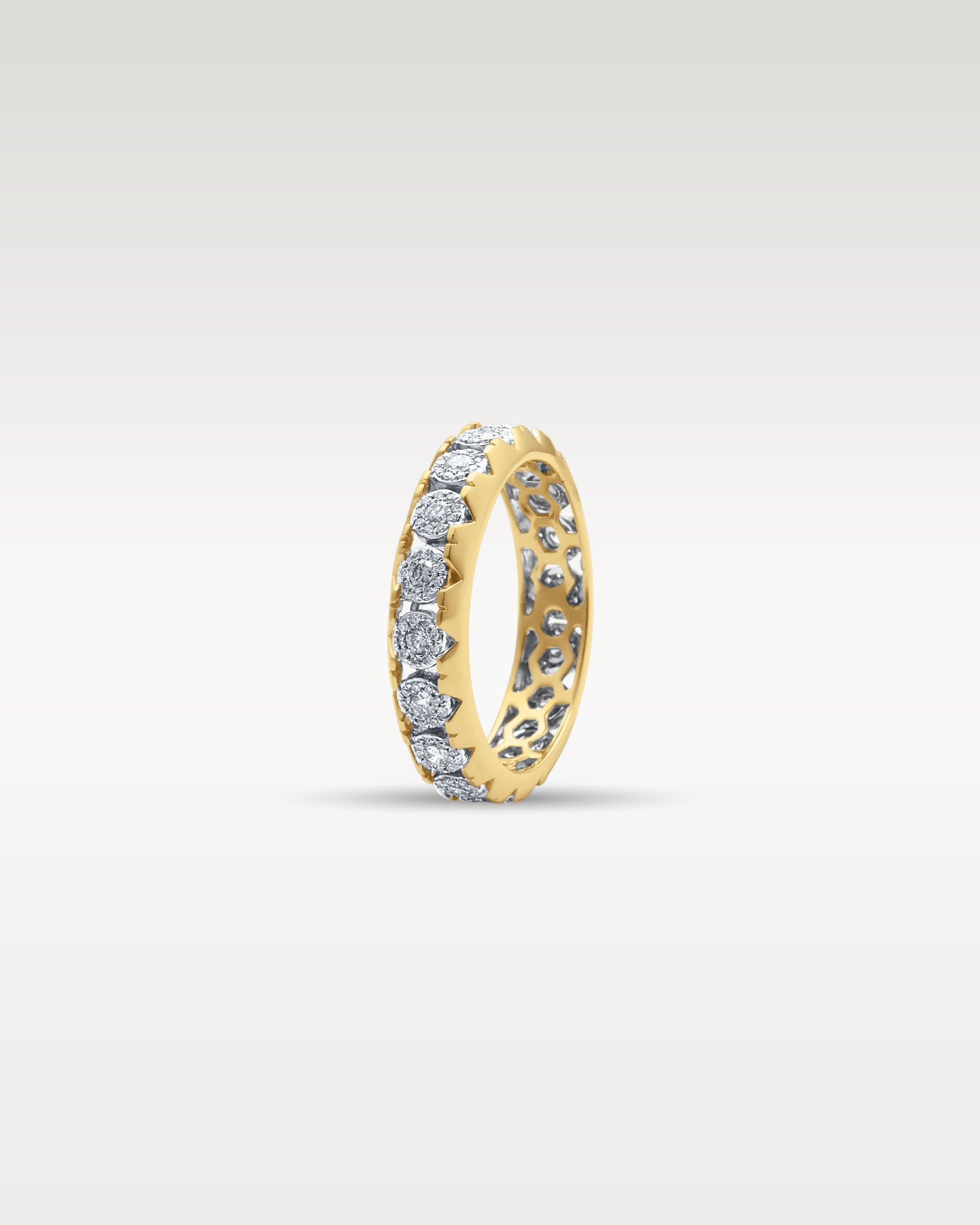 14k Yellow Gold Diamond Eternity Ring | Noah's Fine Jewelry Frisco