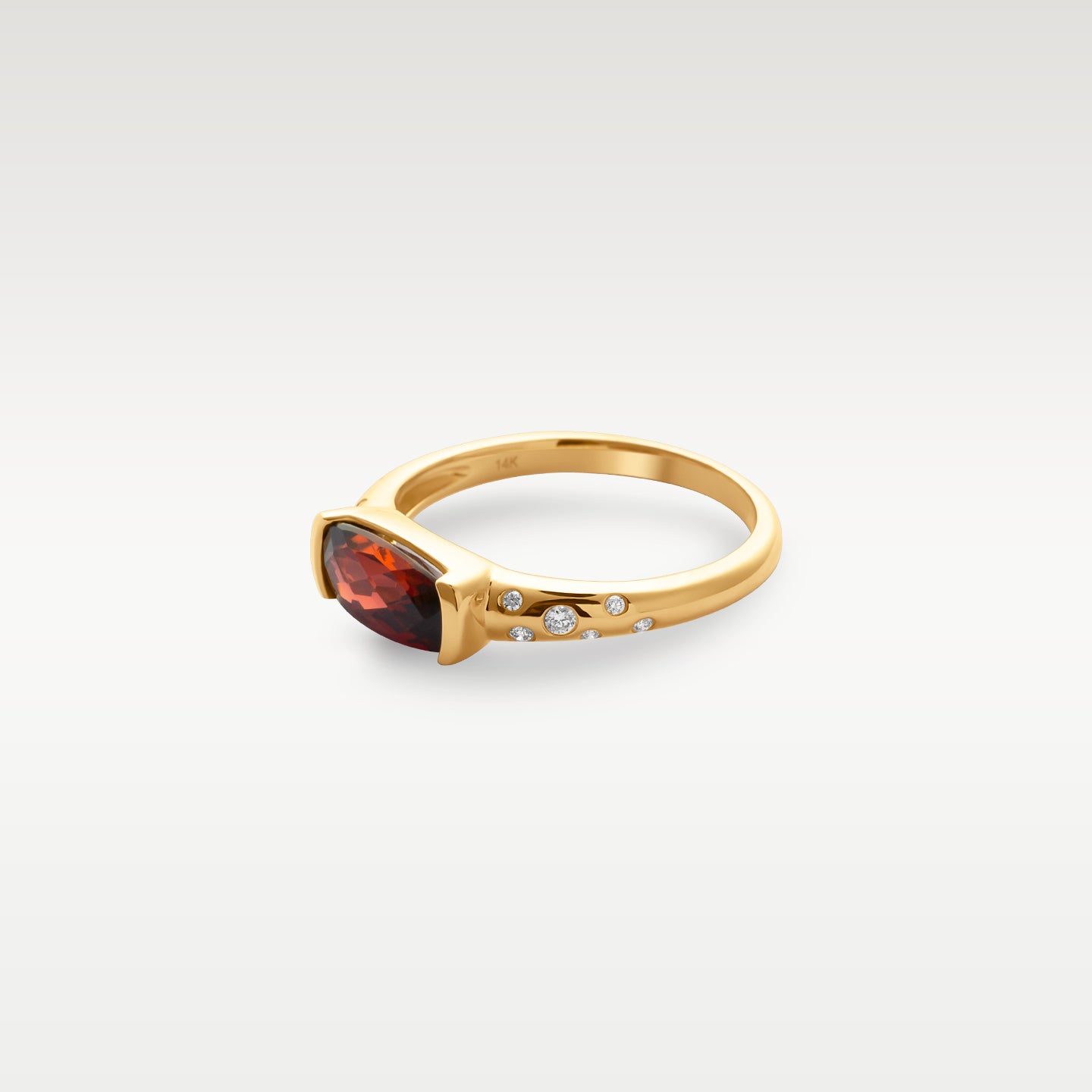 14k Yellow Gold Garnet & Diamond Ring | Noah's Fine Jewelry Frisco, Texas