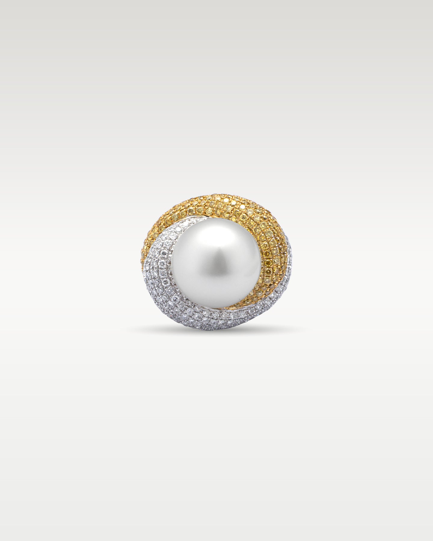 18k Gold & Steel Diamond Pearl Ring | Noah's Fine Jewelry Frisco, Texas