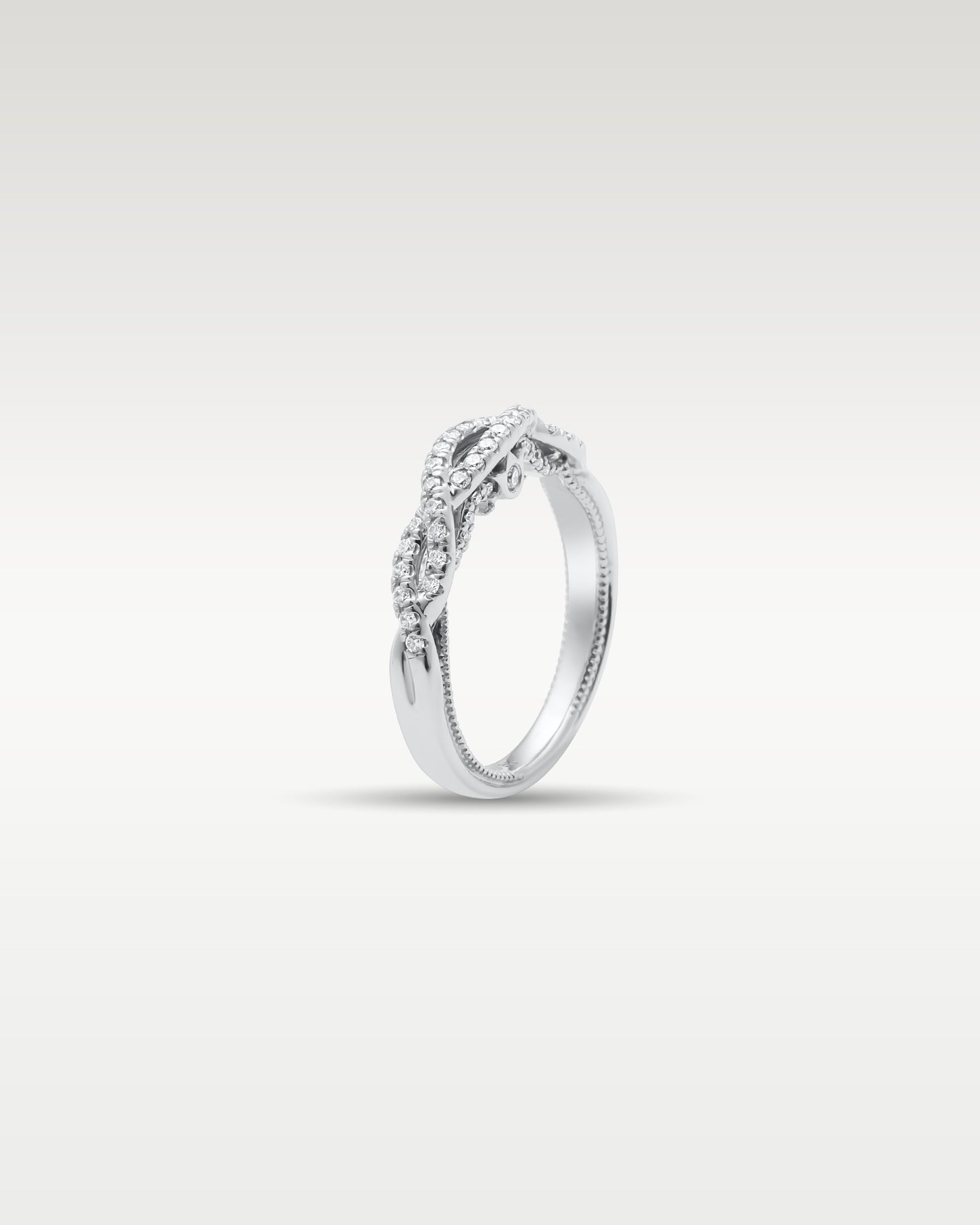 18k White Gold Verragio Twist Diamond Ring | Noah's Fine Jewelry DFW, Texas