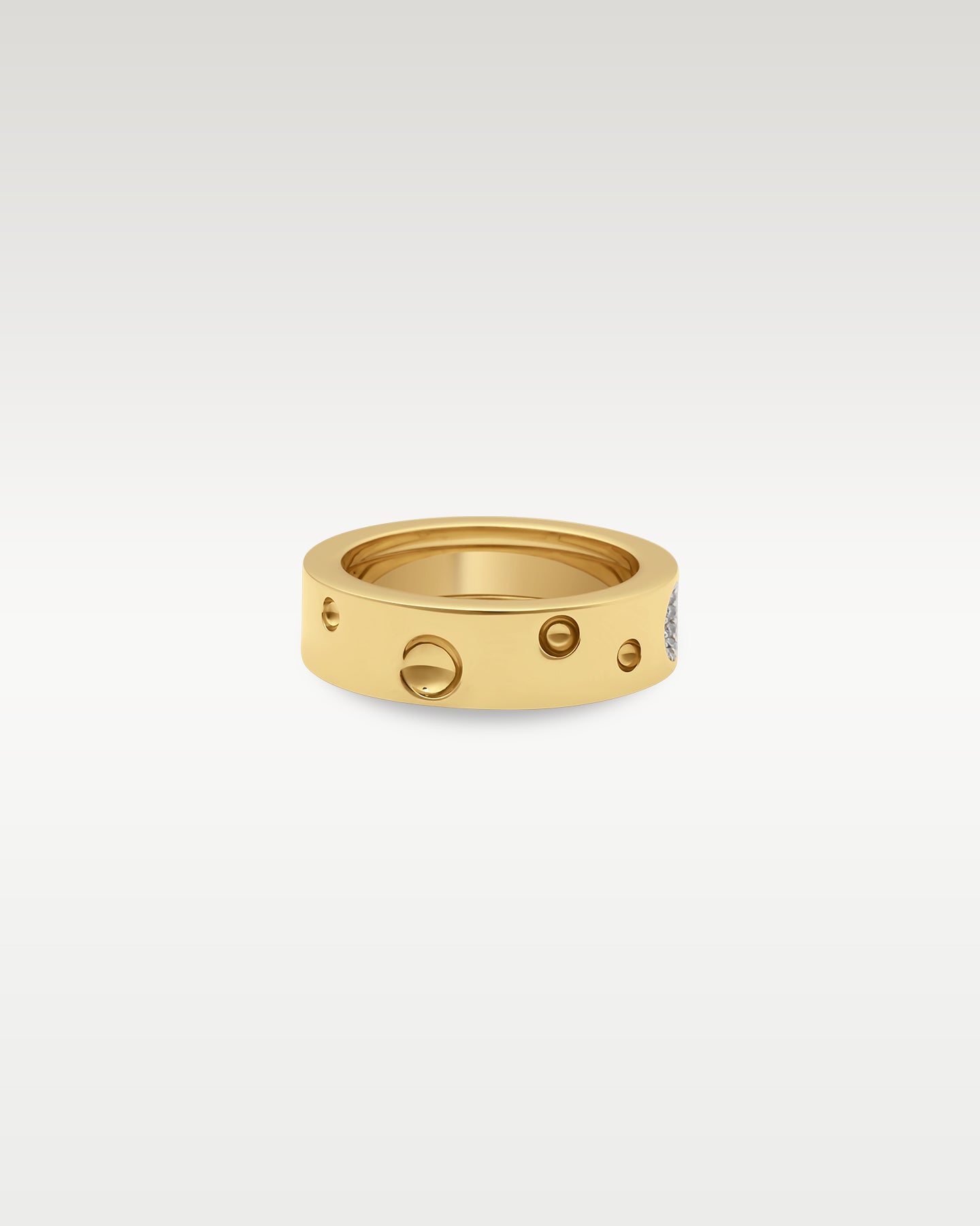18k Yellow Gold Roberto Coin Ring | Noah's Fine Jewelry Dallas, TX