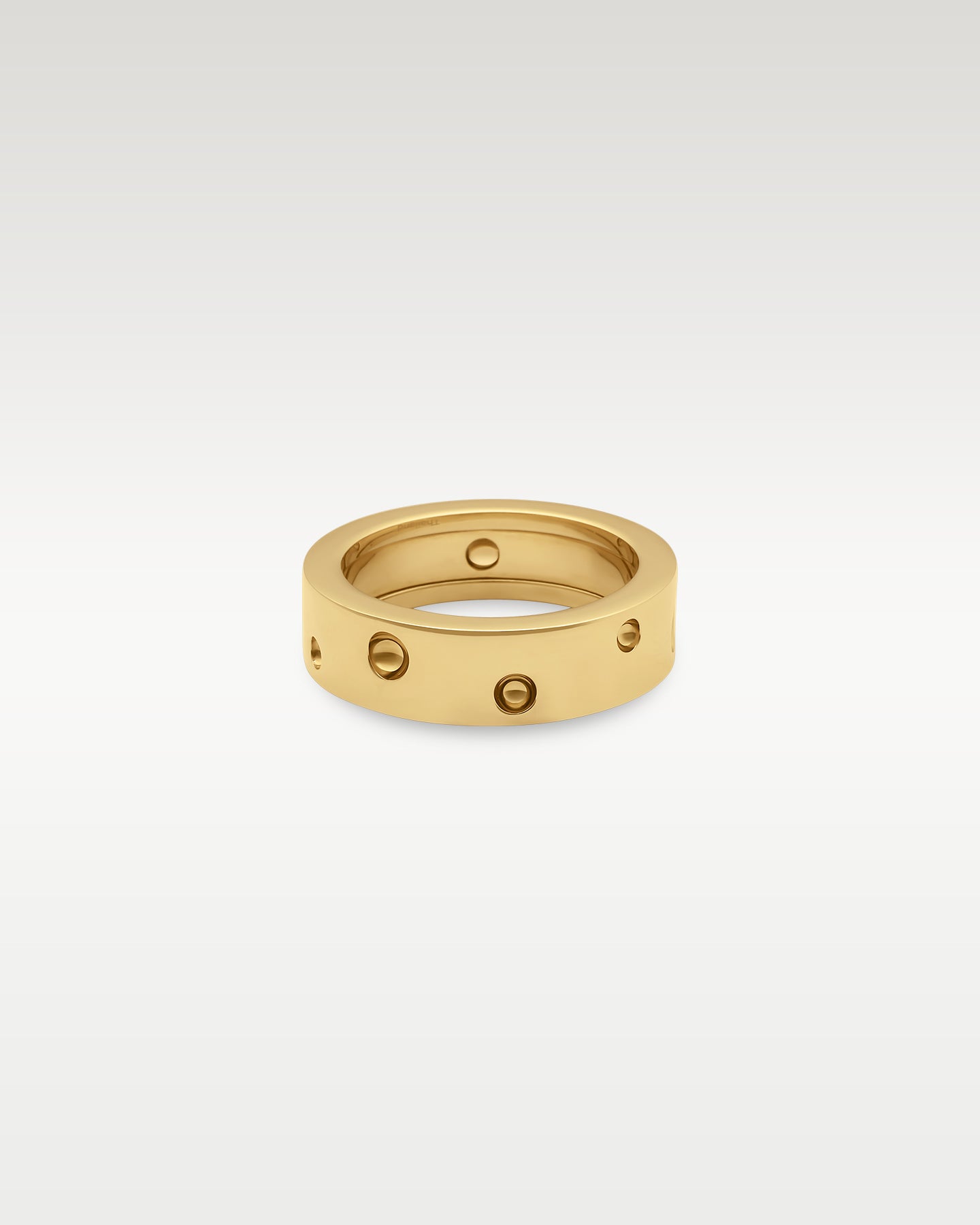 18k Yellow Gold Roberto Coin Ring | Noah's Fine Jewelry Dallas, TX
