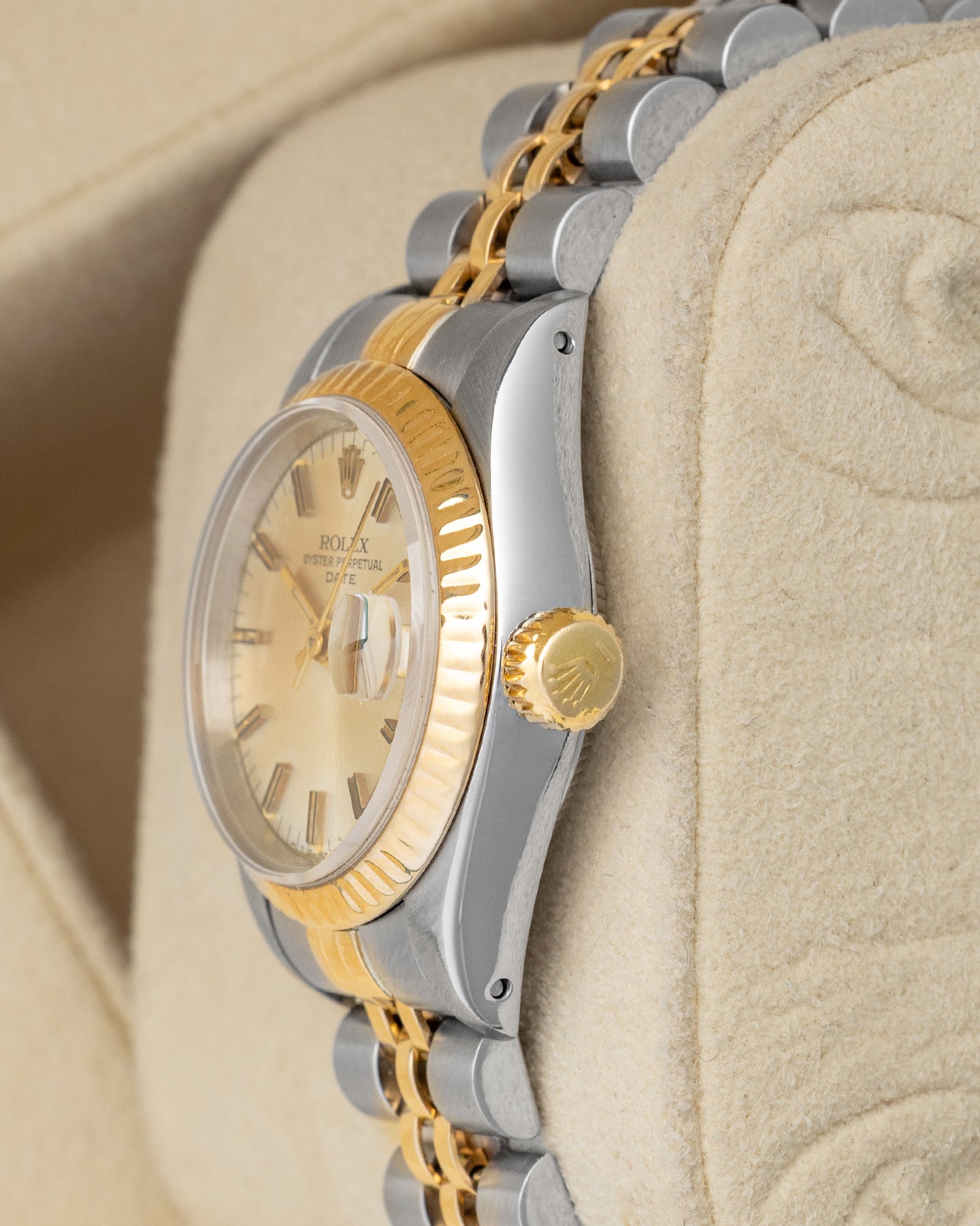 1991 Rolex Date 26 69173 | Noah's Fine Watches Dallas, Texas