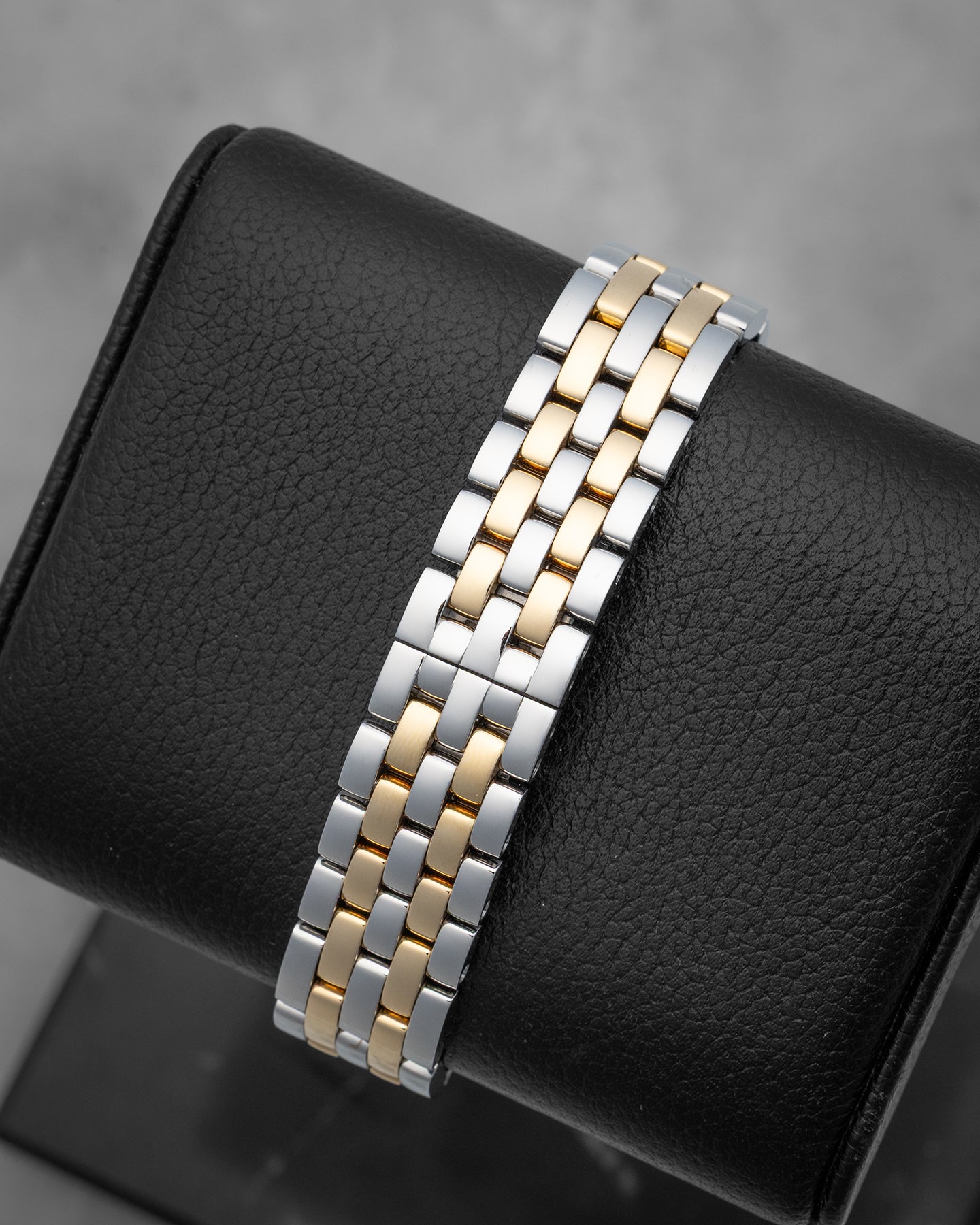 28mm Cartier Panthere W2PN0007 | Noah's Fine Watches Dallas, TX