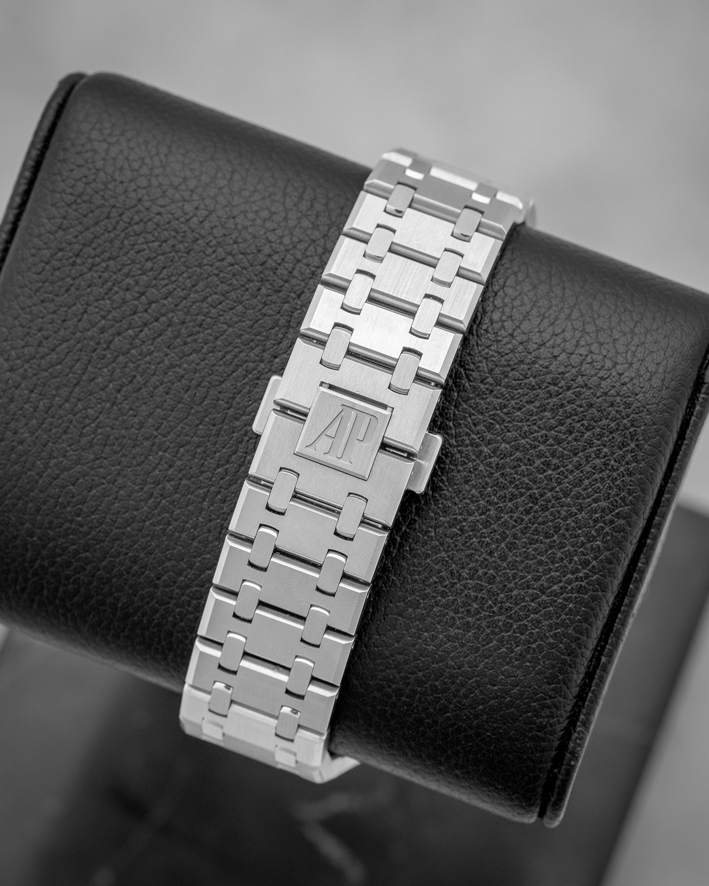 AP Royal Oak Selfwinding Chronograph 26331ST Watch | Noah's Fine Watches Dallas