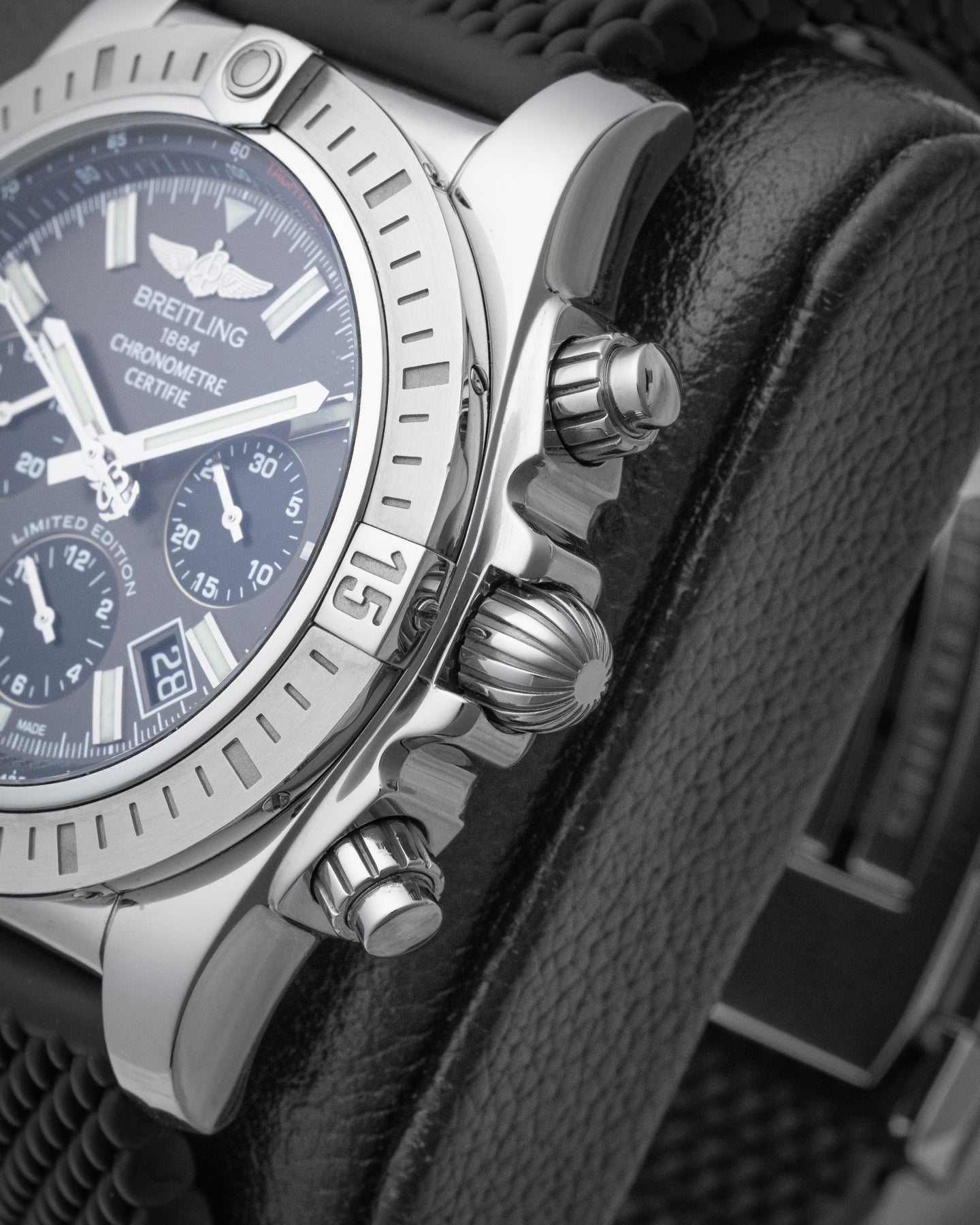 Breitling Chronomat Japan Limited Edition AB011511