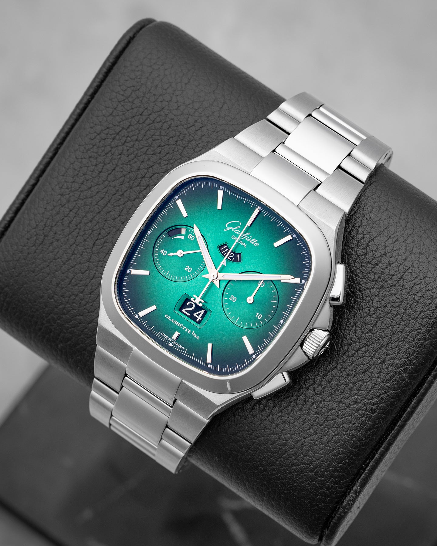 Limited Edition Green Glashütte Original Seventies Panorama | Noah's Fine Watches DFW, Texas