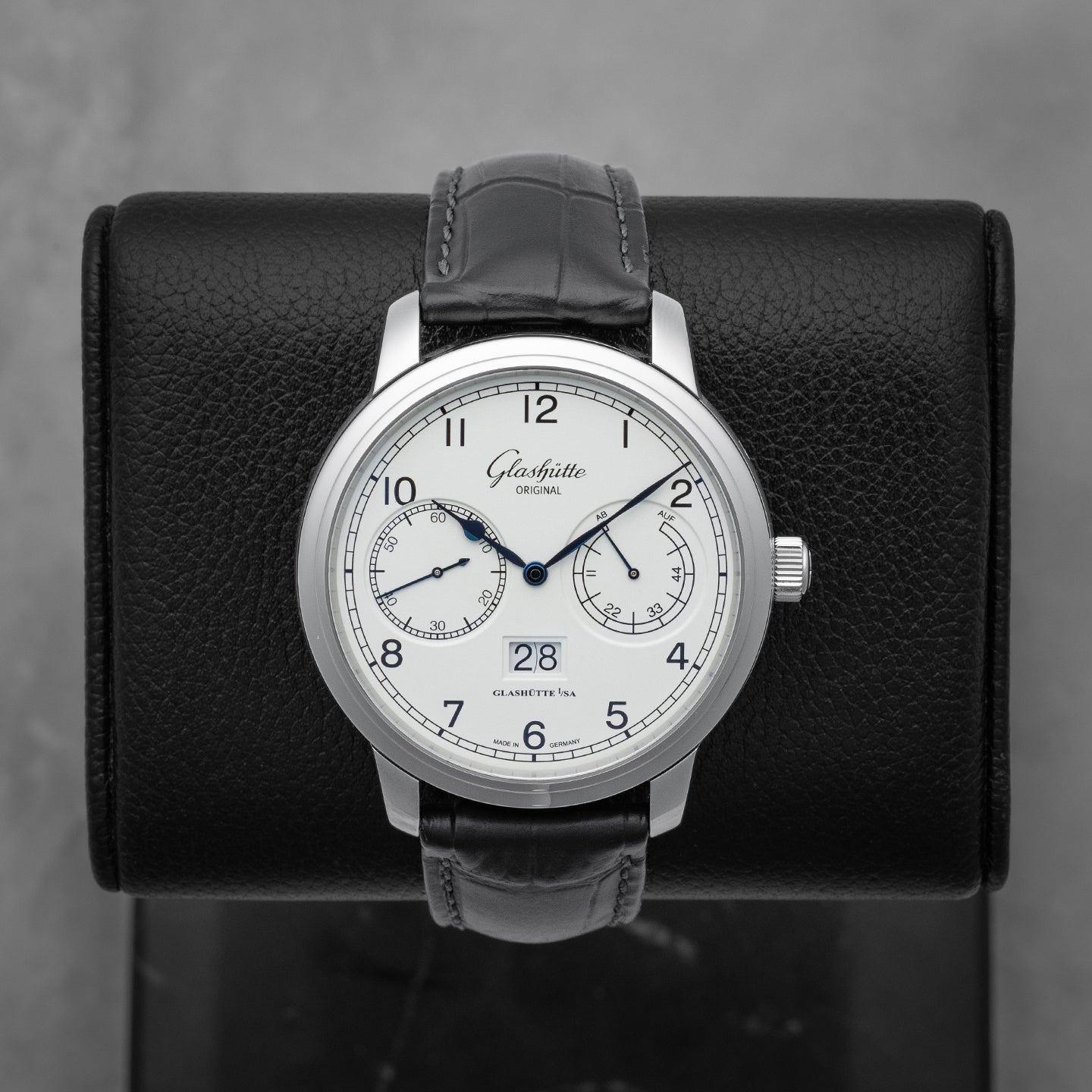 Glashütte Senator Observer 100-14-05-02-04 | Noah's Fine Watches Dallas, TX