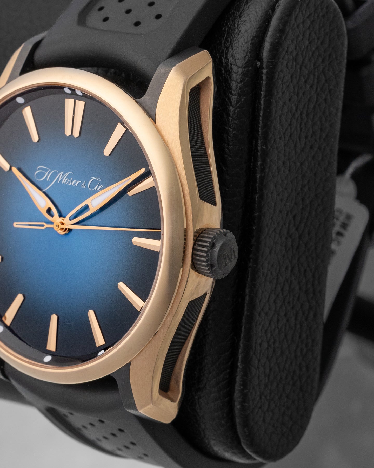 H. Moser & Cie. Pioneer Centre Seconds 3200-0903 | Noah's Fine Watches DFW, Texas