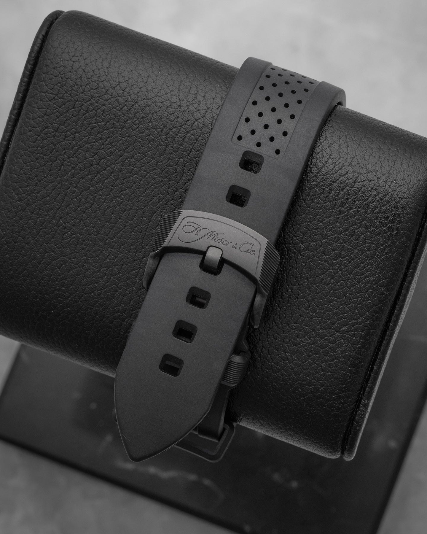 H. Moser & Cie. Pioneer Centre Seconds 3200-0903 | Noah's Fine Watches DFW, Texas