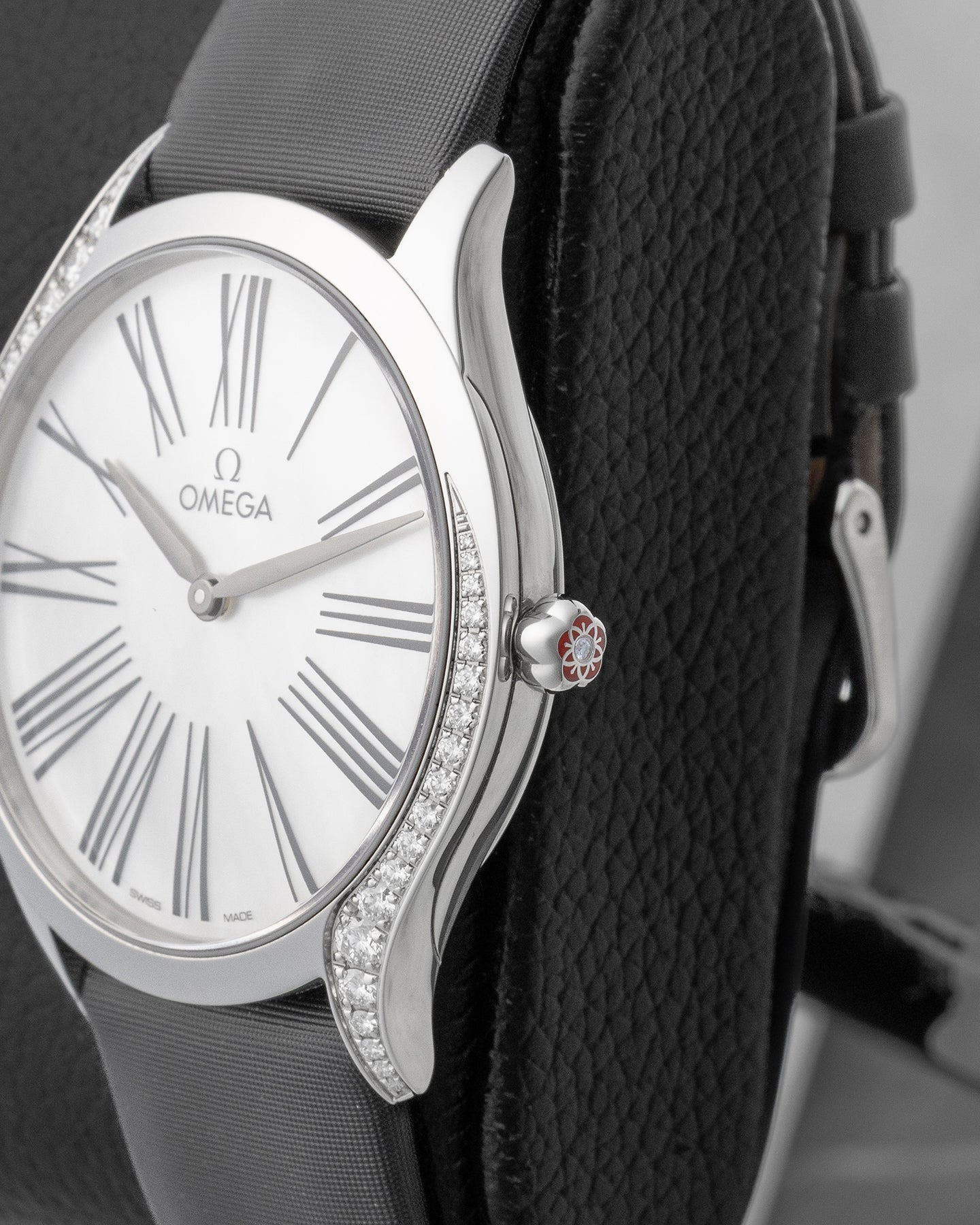 Omega De Ville Trésor 428.17.36.60.05.001 MOP Dial | Noah's Fine Watches Frisco, TX