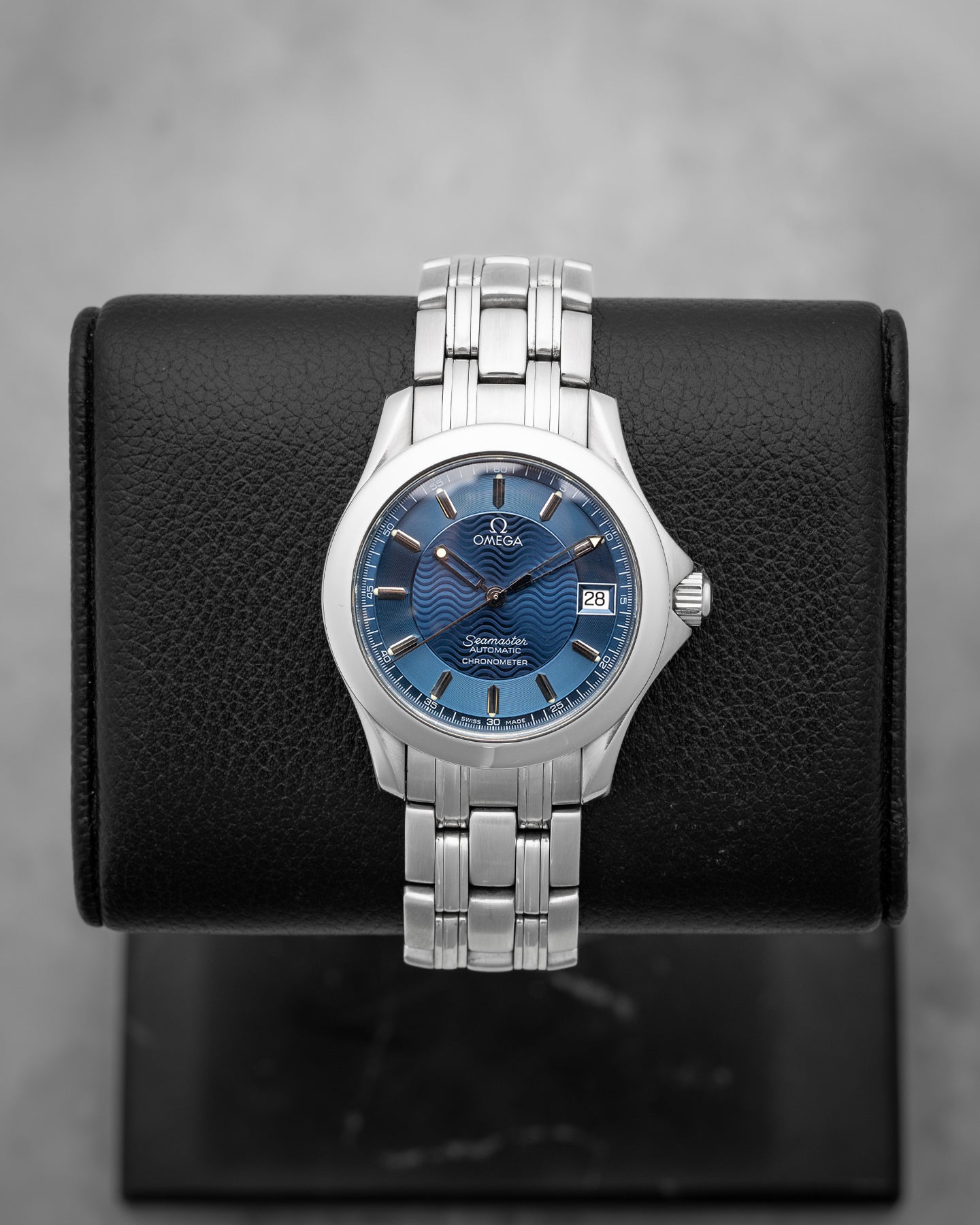 OMEGA Seamaster 自動巻き時計 ベルト2種付　2501-81 Omega Seamaster 36 Blue 2501.81 – Noah's Fine Watches & Jewelry