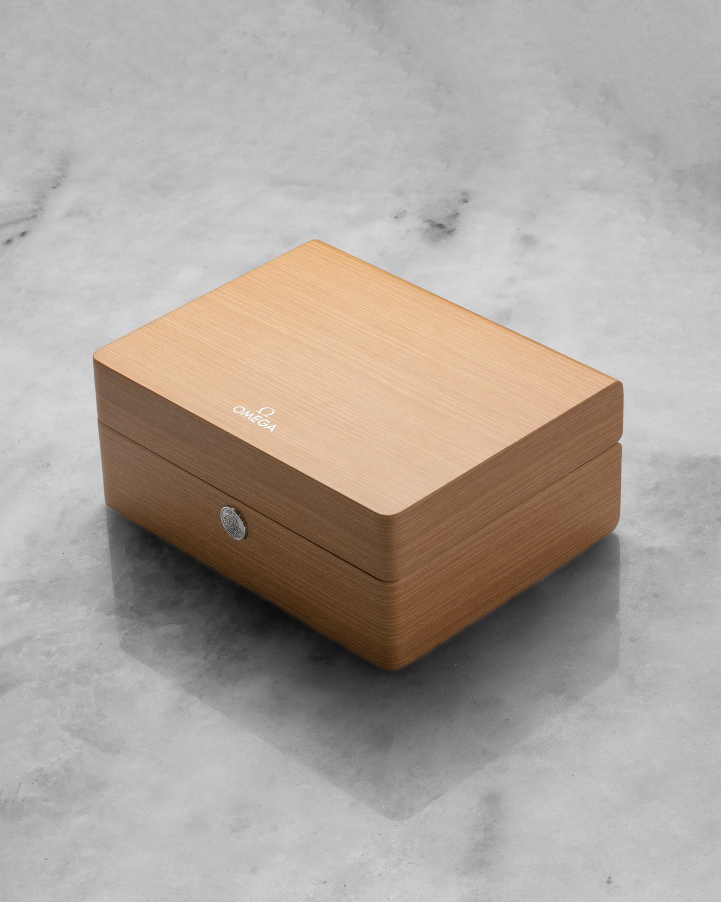 Omega Seamaster Diver 21030422001001 | Noah's Fine Watches and Jewelry Dallas