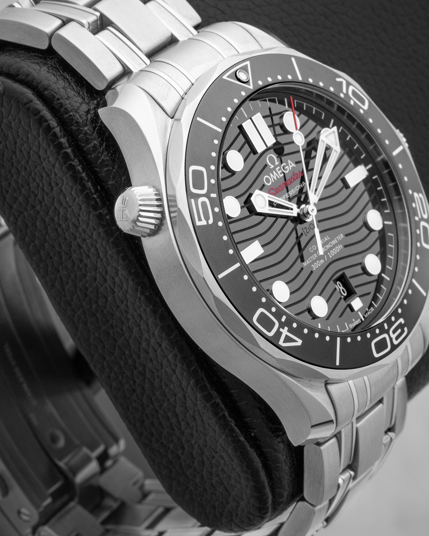 Omega Seamaster Diver 21030422001001 | Noah's Fine Watches and Jewelry Dallas