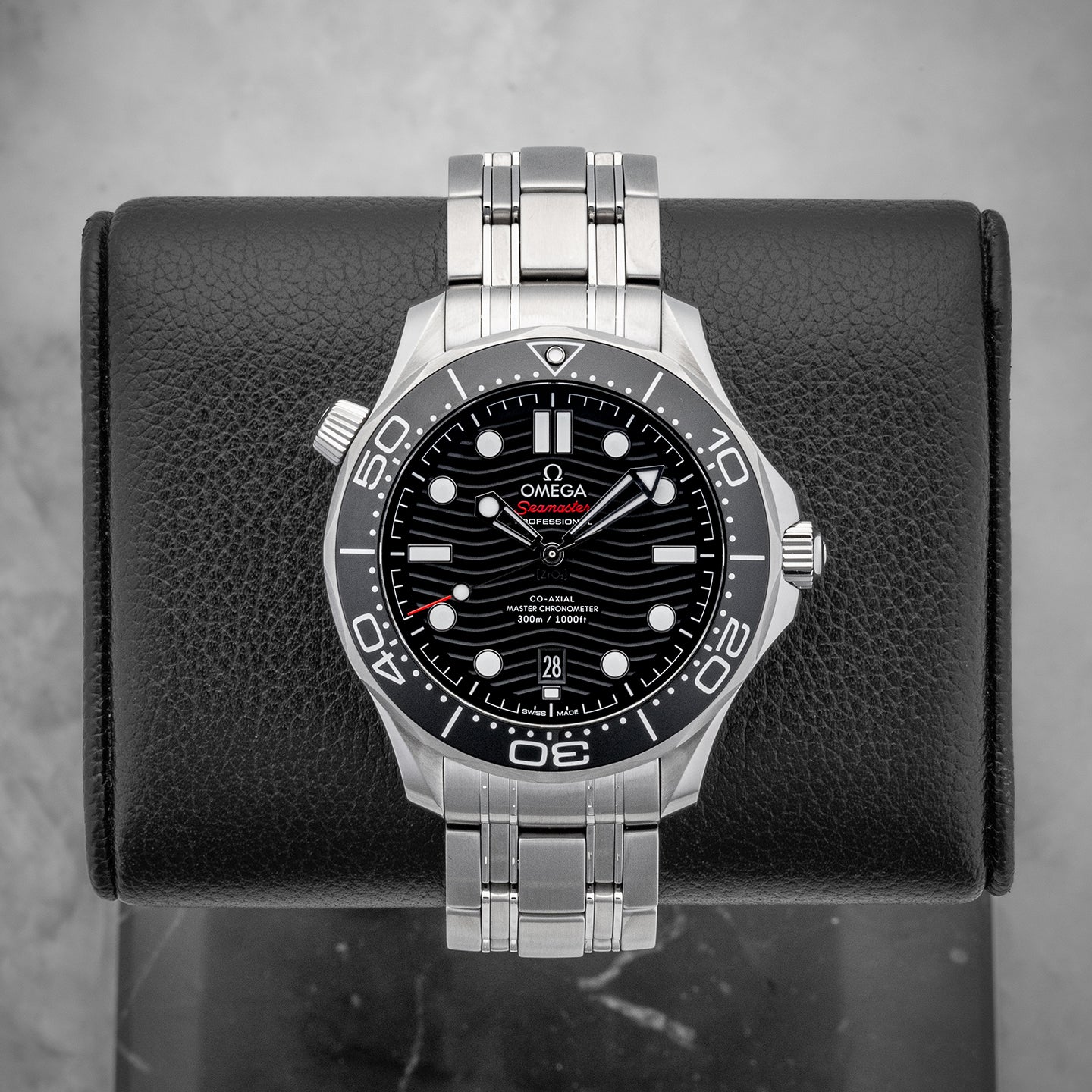 Omega Seamaster Diver 21030422001001 | Noah's Fine Watches and Jewelry Dallas