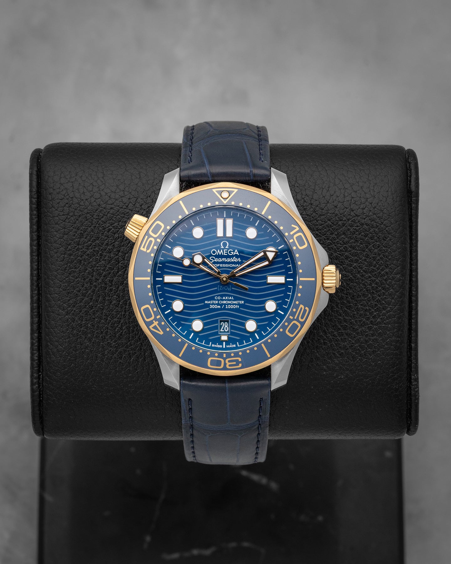 Omega Seamaster Diver 300M Steel & Gold Noah's Fine Watches & Jewelry Omega Seamaster Diver 300M Steel & Gold Noah's Fine Watches & Jewelry
