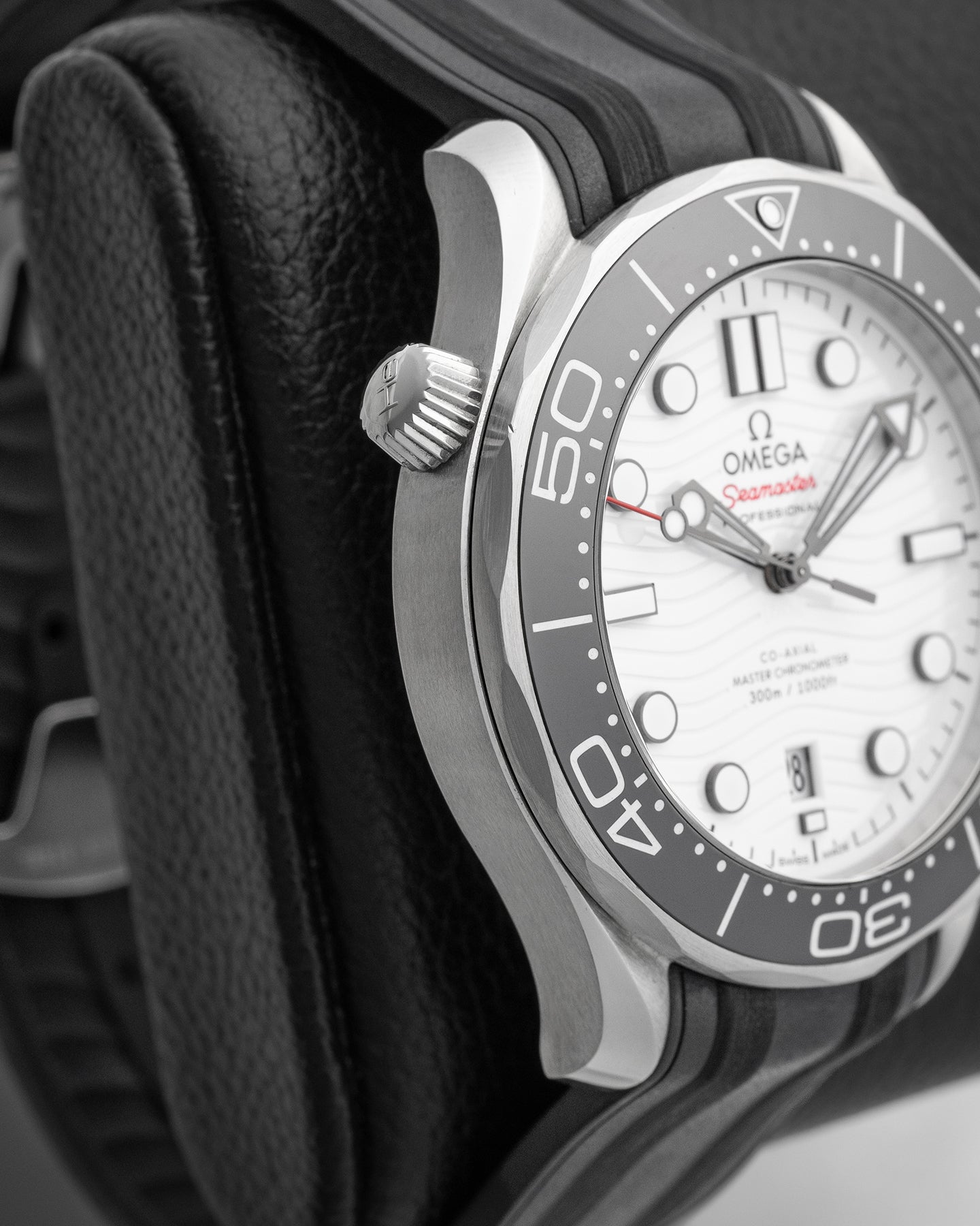 2023 Omega Seamaster Diver 300m 210.32.42.20.04.001 | Noah's Fine Watches