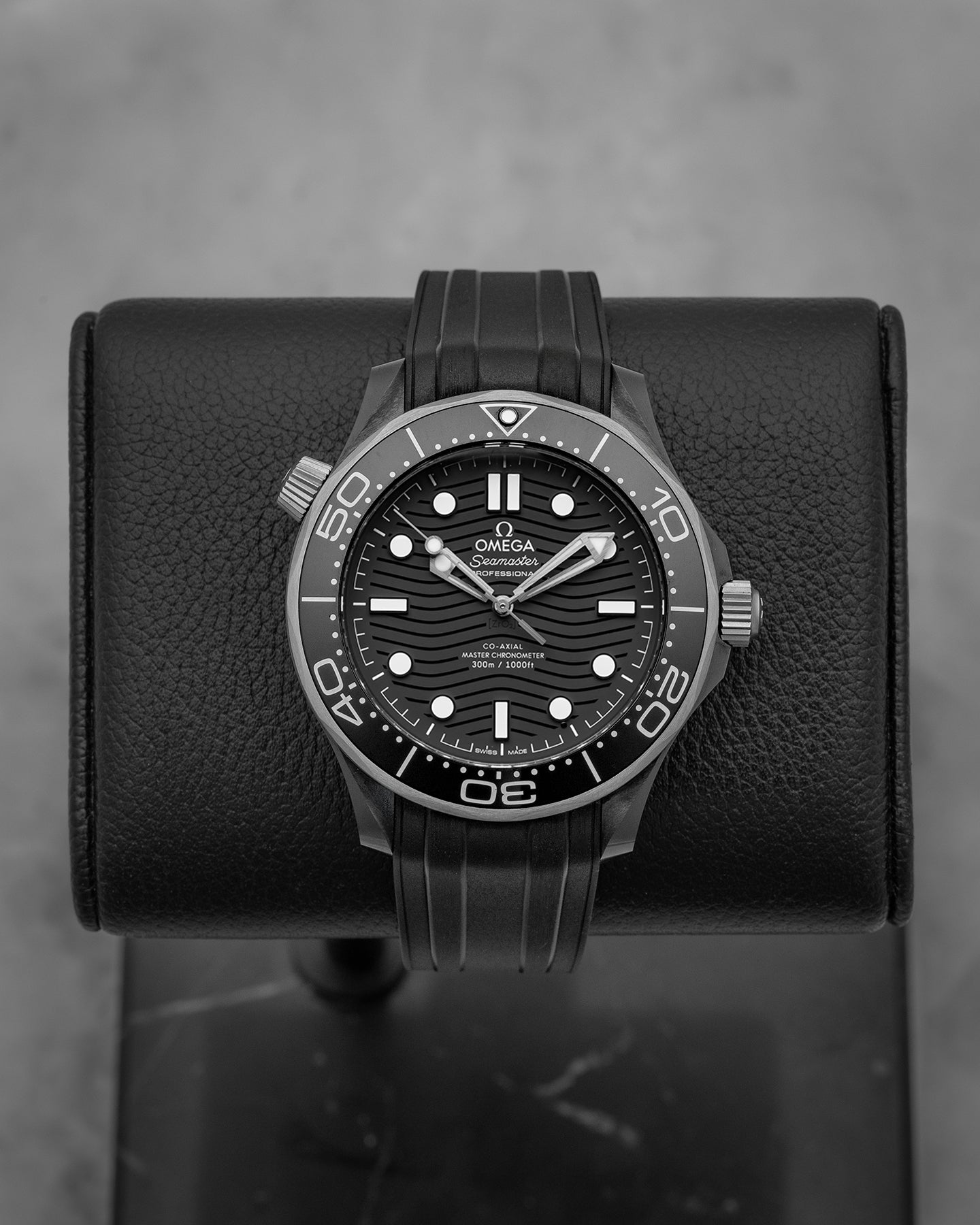 Ceramic Omega Seamaster Diver 300m 210.92.44.20.01.001 | Noah's Fine Watches Dallas, Texas