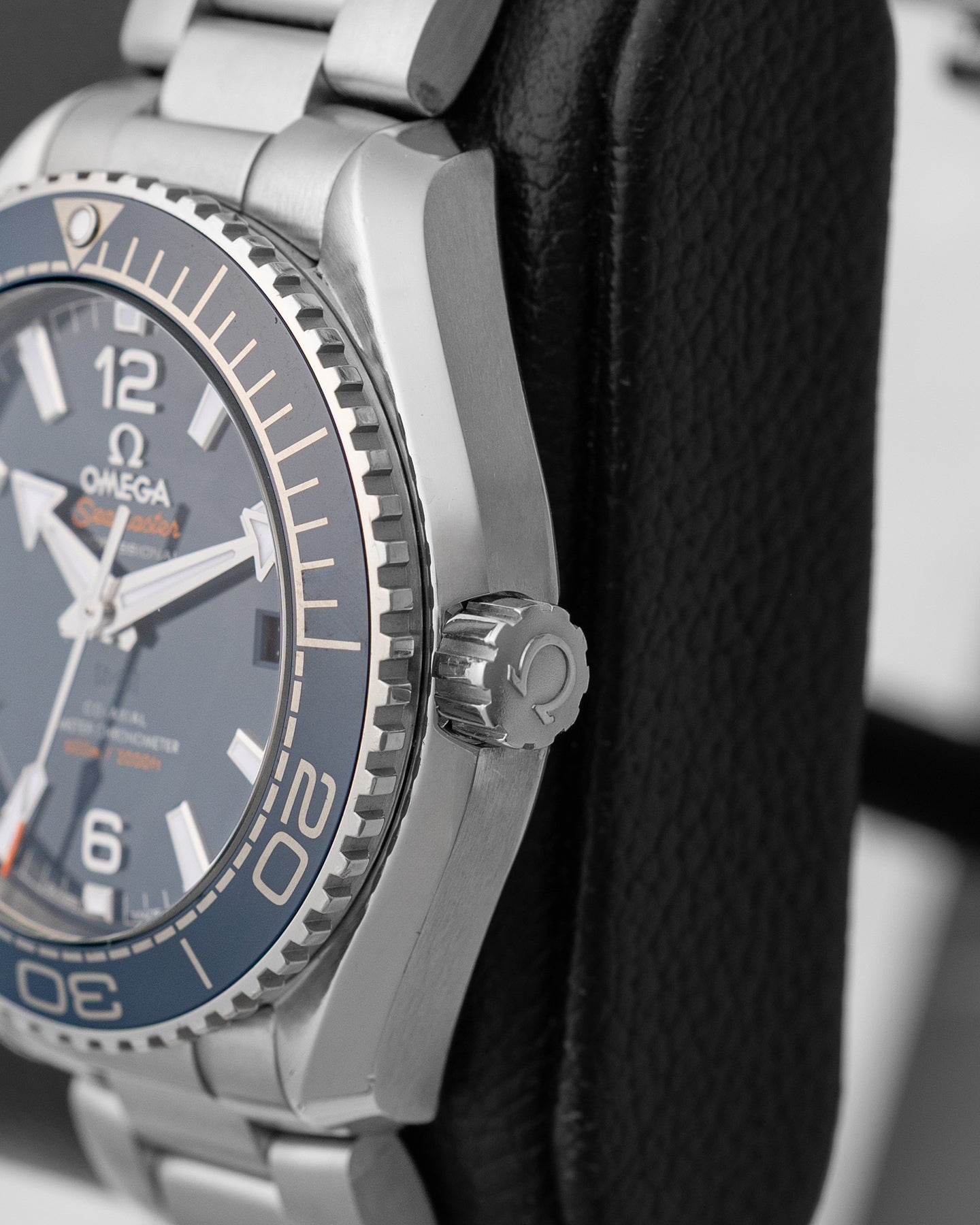39.7mm Omega Seamaster Planet Ocean 600M | Noah's Fine Watches