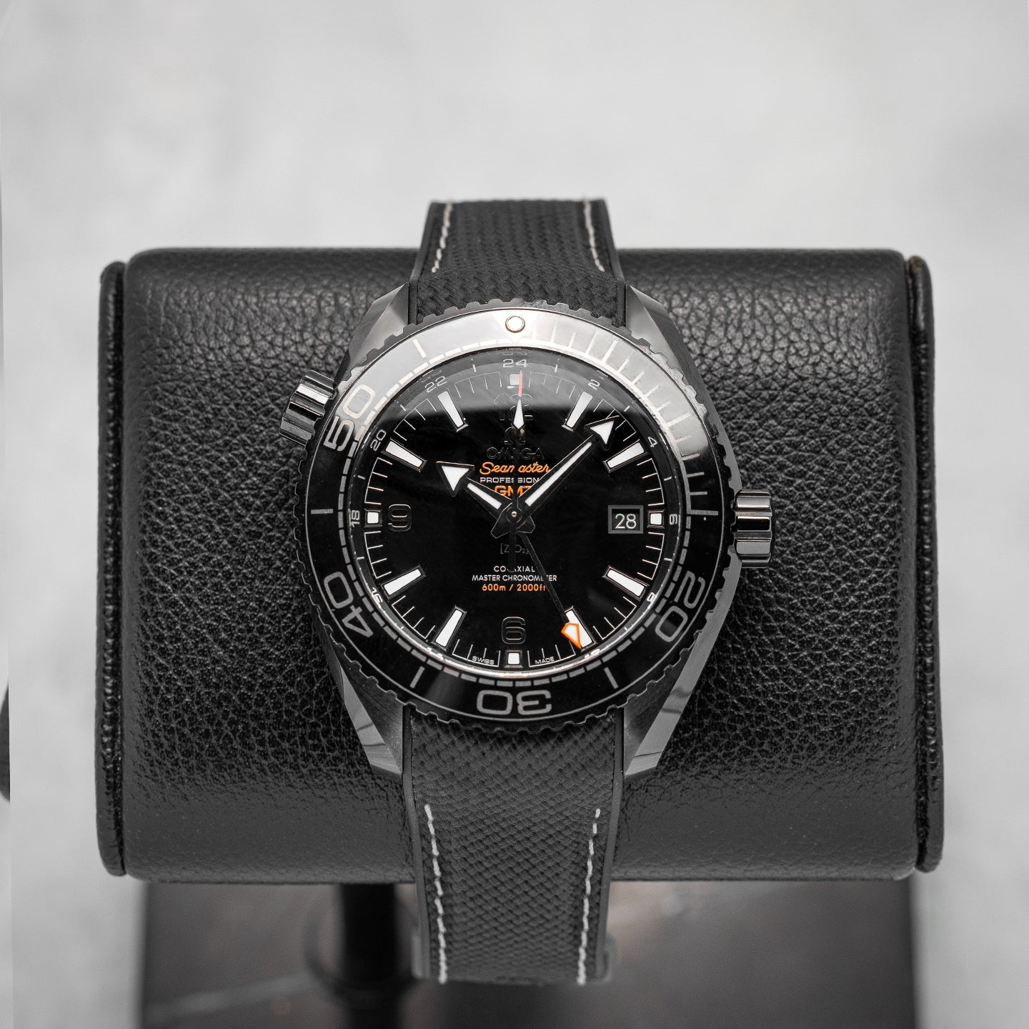 Black Ceramic Omega Seamaster GMT 21592462201001 Watch | Noah's Fine Watches and Jewelry