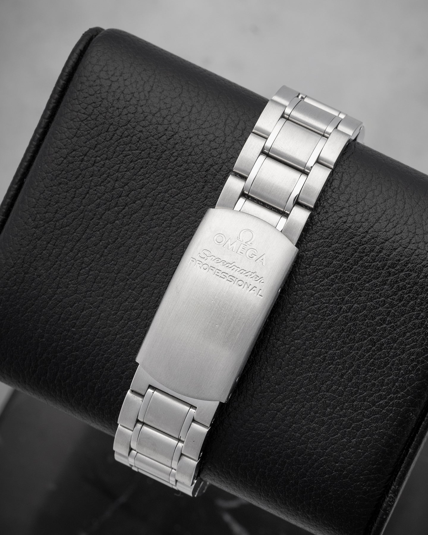 Speedmaster Moonwatch 31030425001001 Omega Watch | Noah's Fine Watches and Jewelry