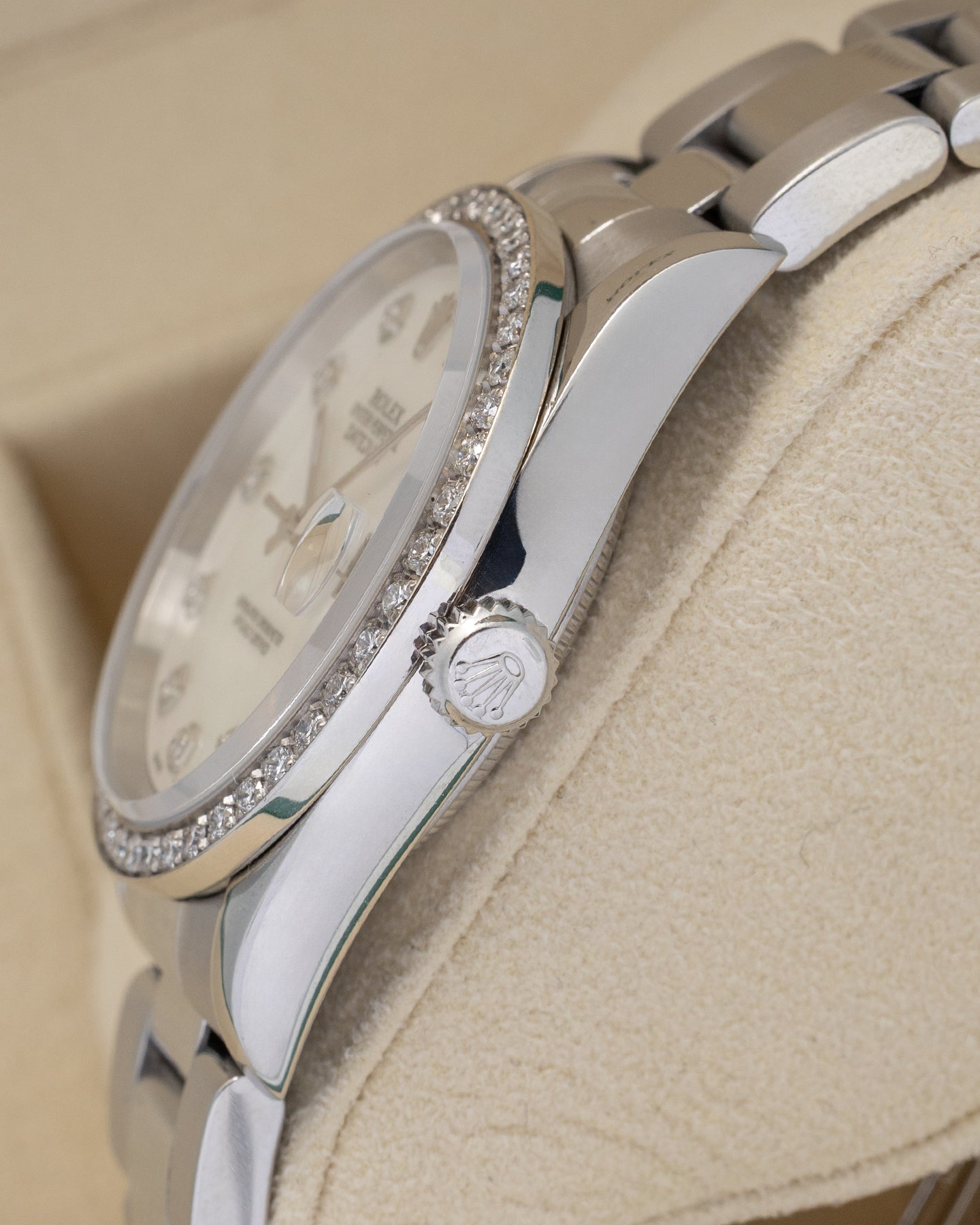 Rolex Datejust 16220 at Noah's Fine Watches & Jewelry | Used Rolex