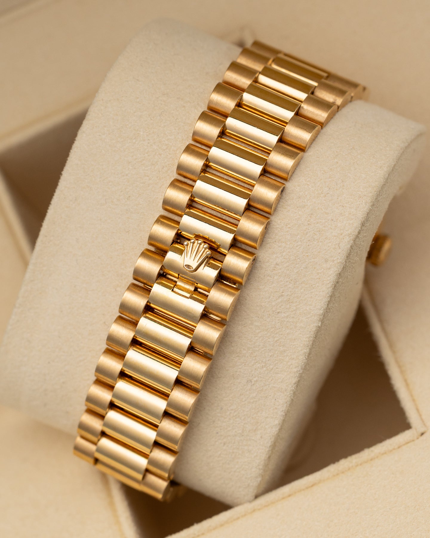 Rolex Day-Date Onyx Diamond 228238 | Noah's Fine Watches and Jewelry