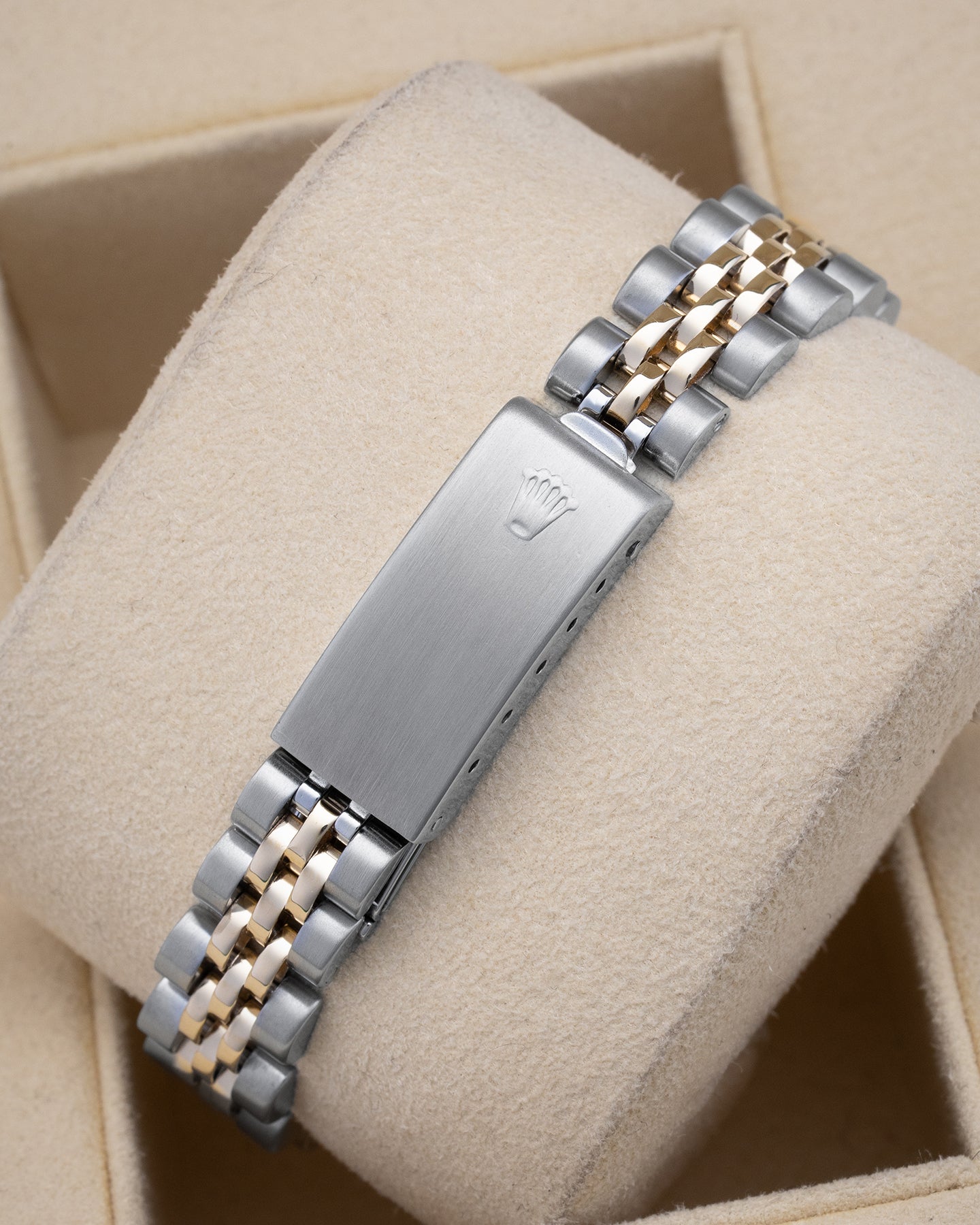 Rolex Oyster Perpetual 69173 Mother of Pearl Diamond Watch | Noah's Fine Watches and Jewelry