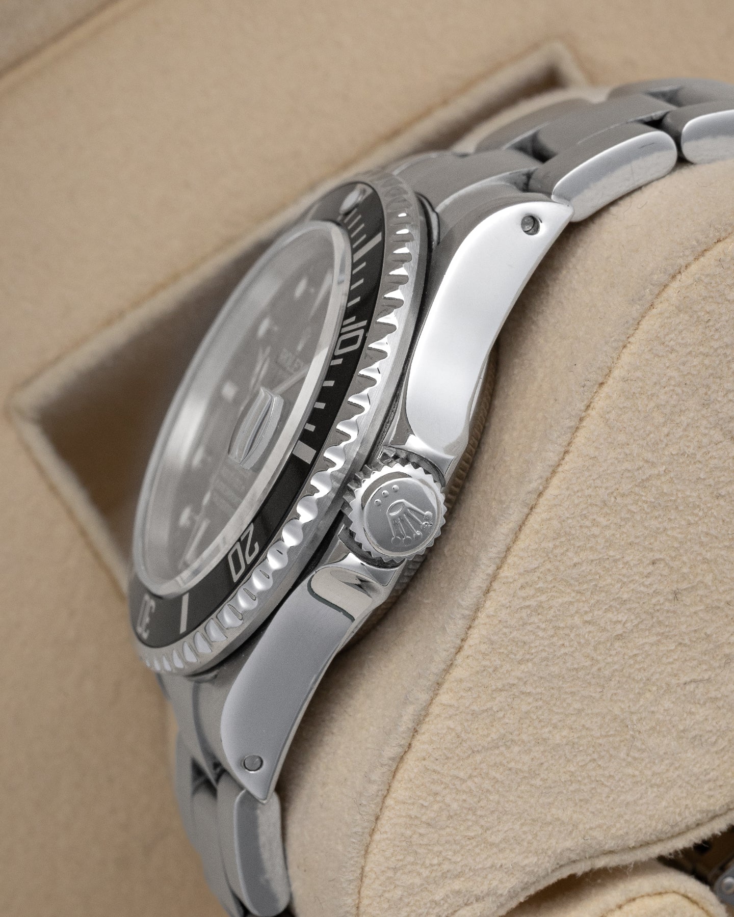 2000 Rolex Sea Dweller Watch 16600 | Noah's Fine Watches and Jewelry Dallas