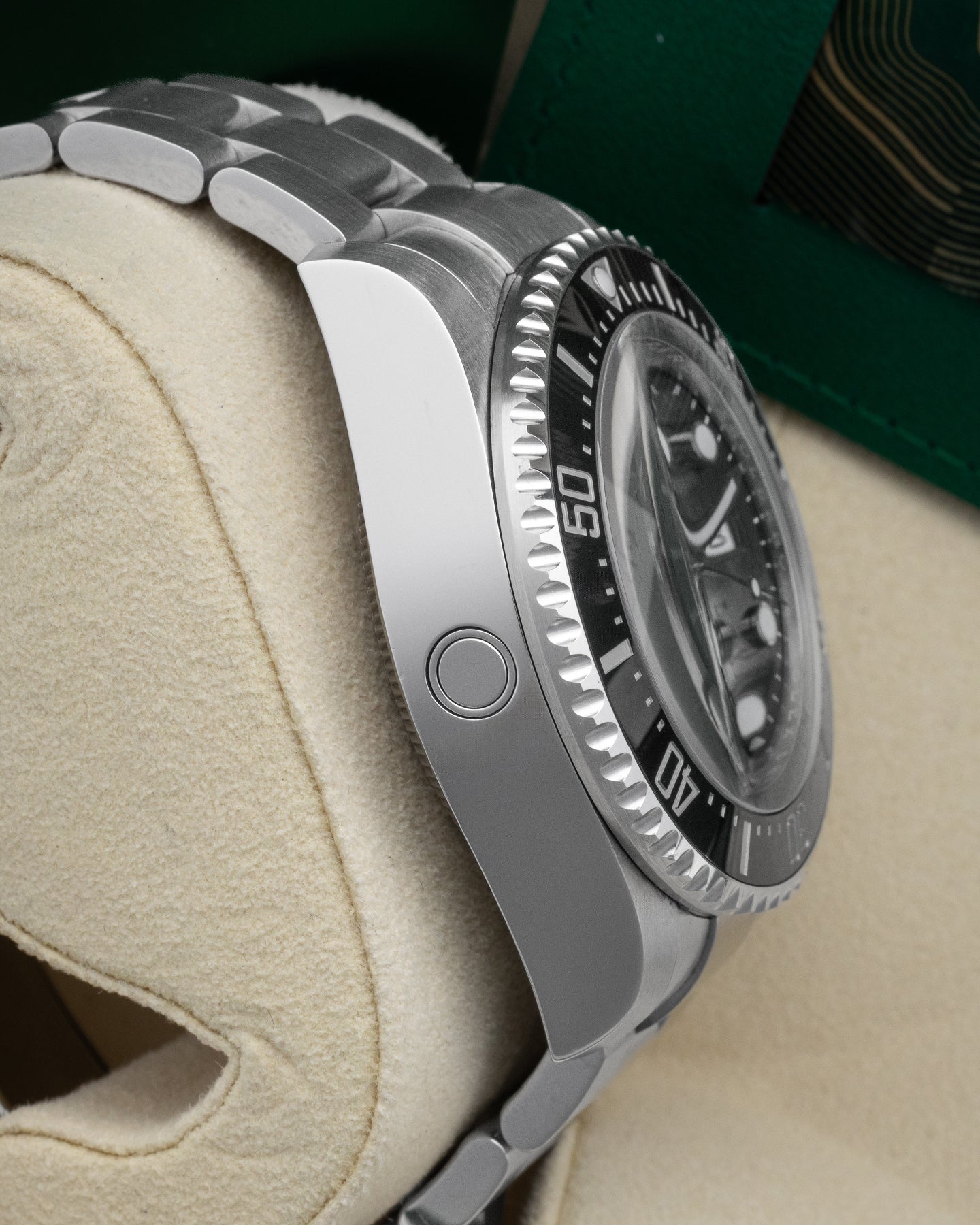 Rolex Sea-Dweller Deepsea 126660