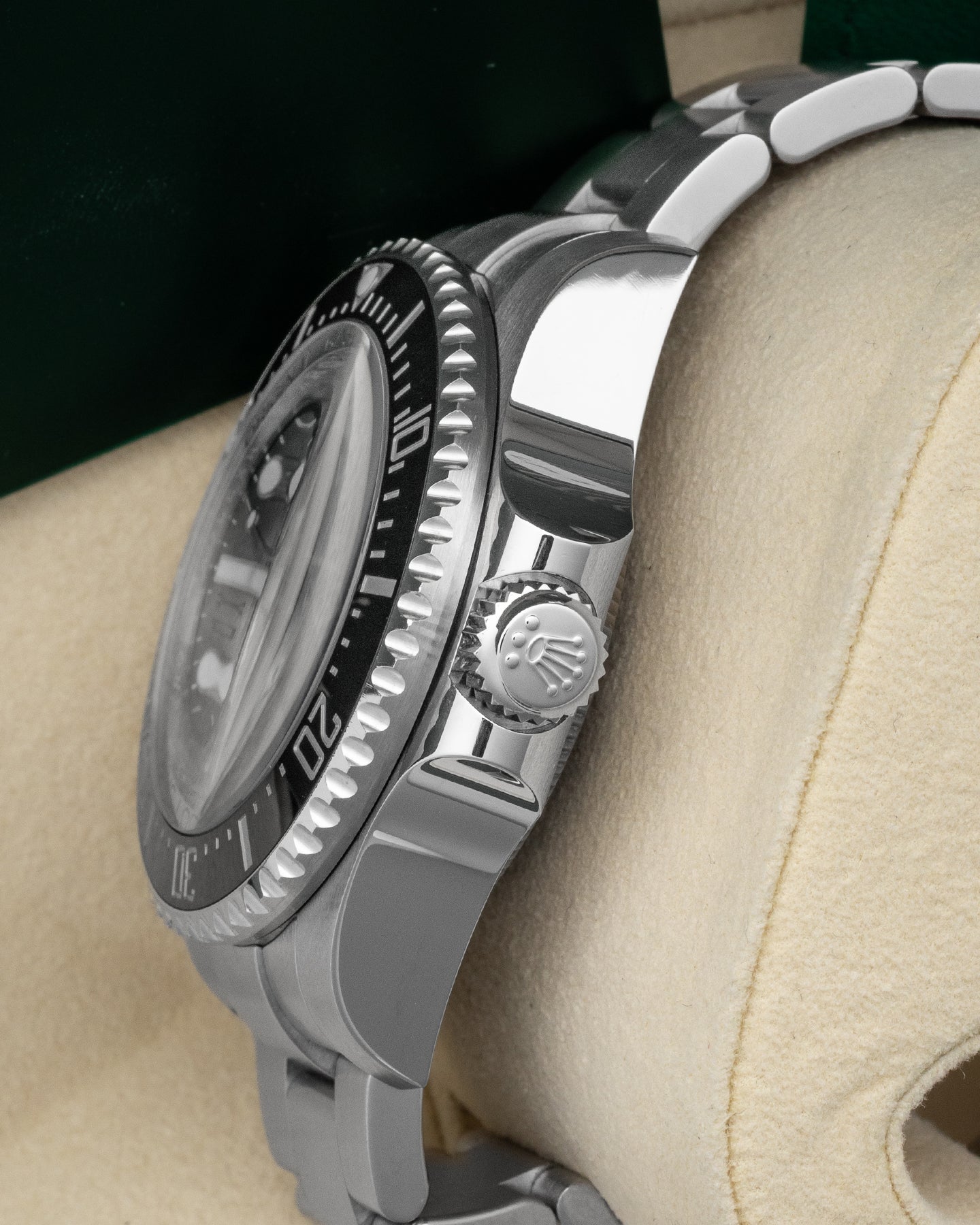 Rolex Sea-Dweller Deepsea 126660