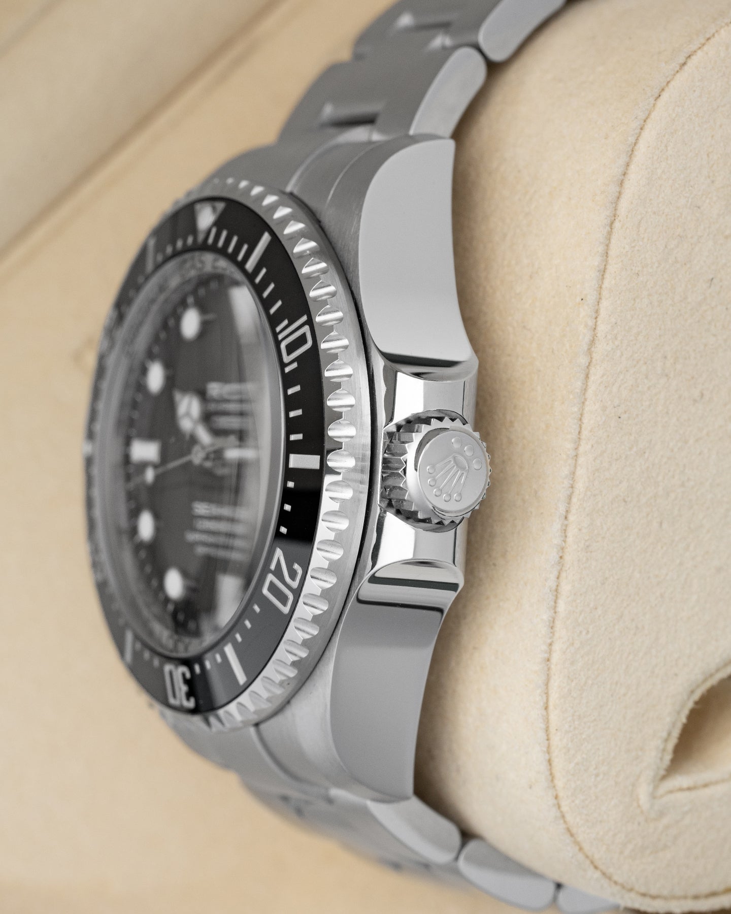 Rolex Sea-Dweller Deepsea 44 126660 | Noah's Fine Watches Dallas, Texas
