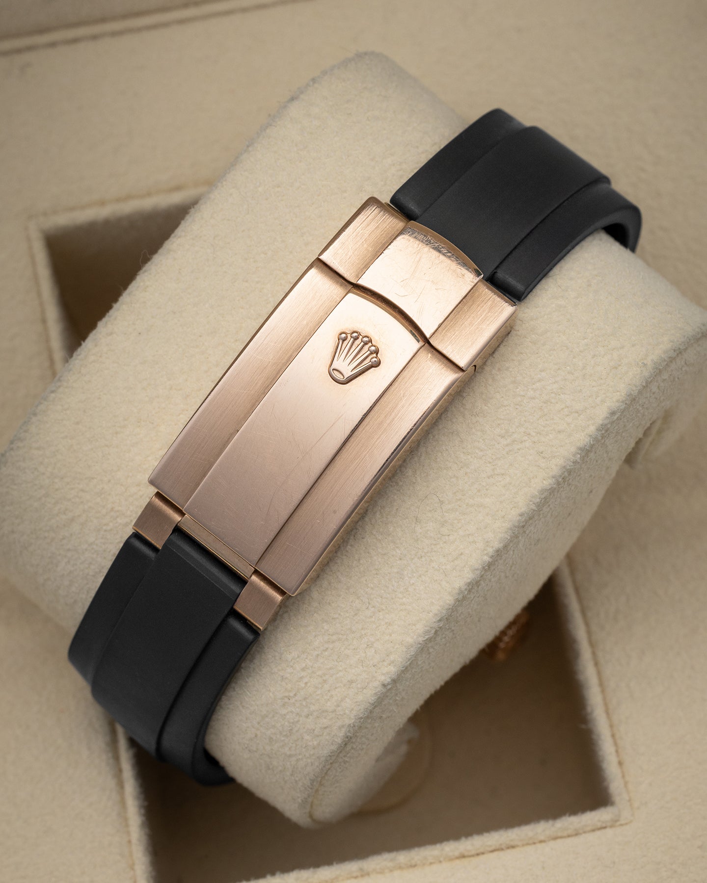 Rolex Sky-Dweller 326235