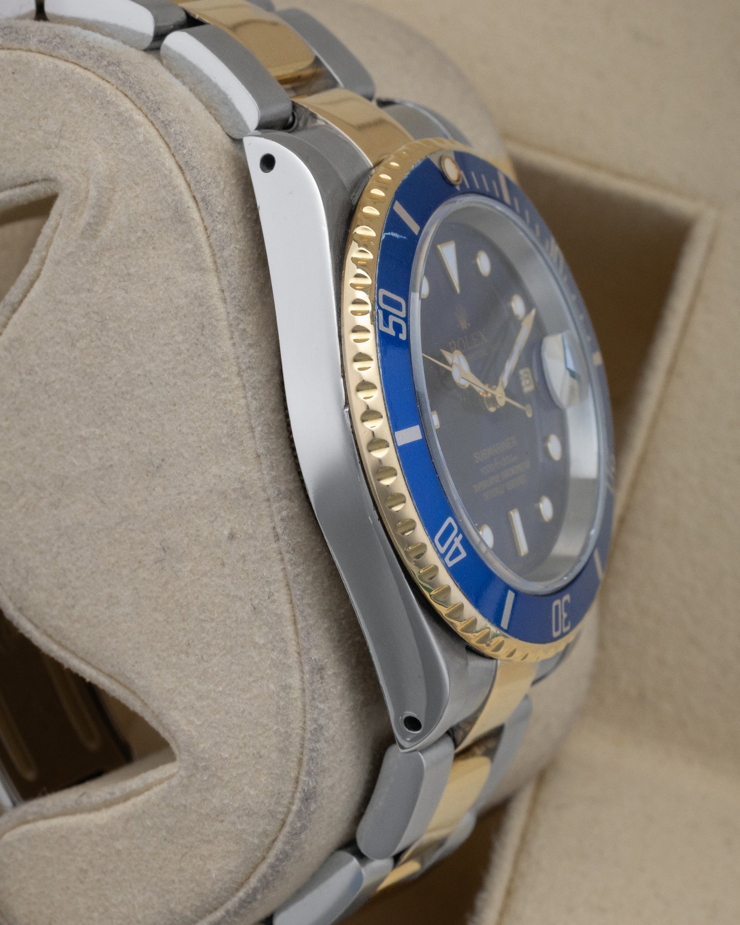 Submariner 16613 Rolex Watch | Noah's Fine Watches and Jewelry Dallas