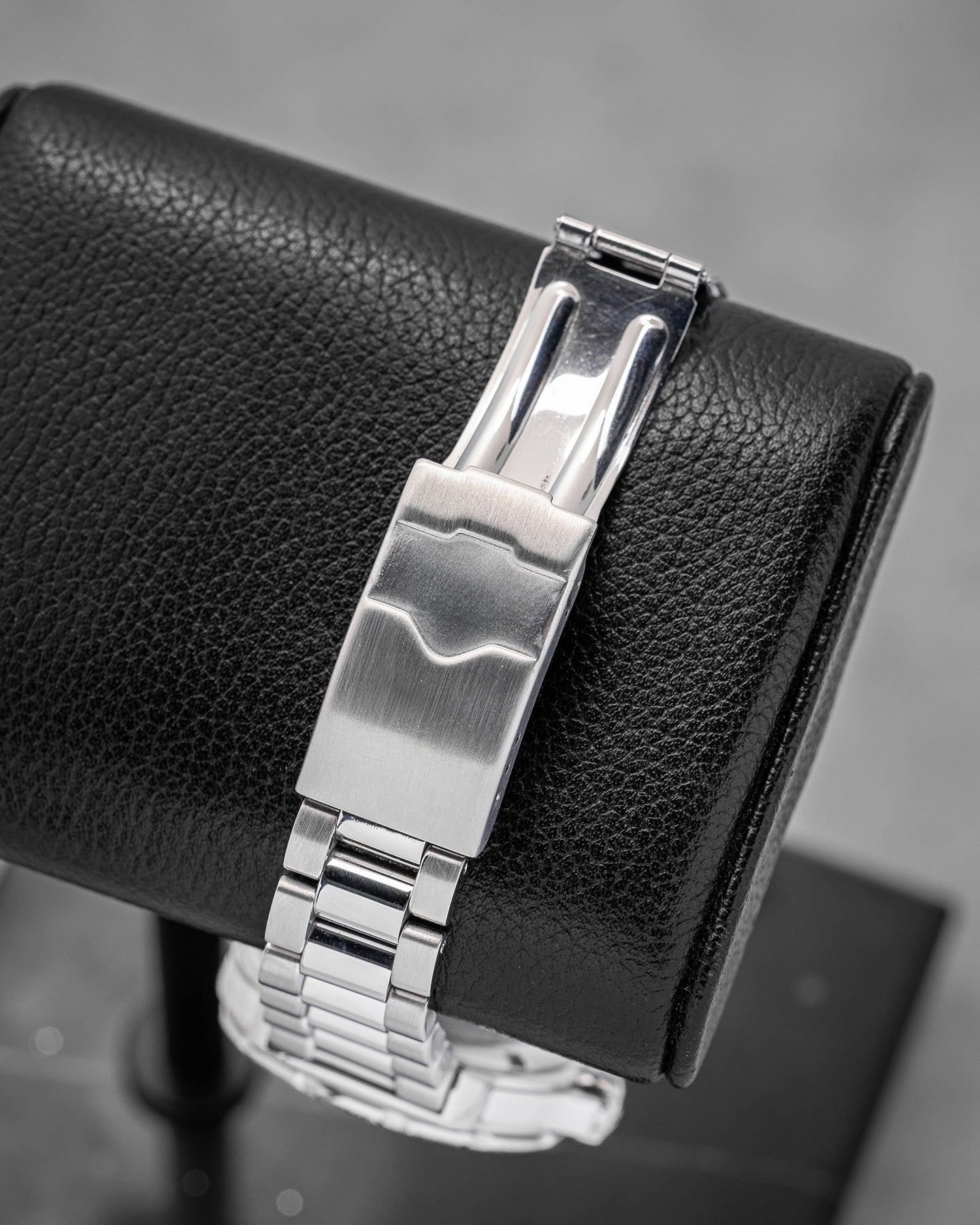 Tag Heuer F1 Professional WAC1215-0 Watch | Noah's Fine Watches and Jewelry Dallas