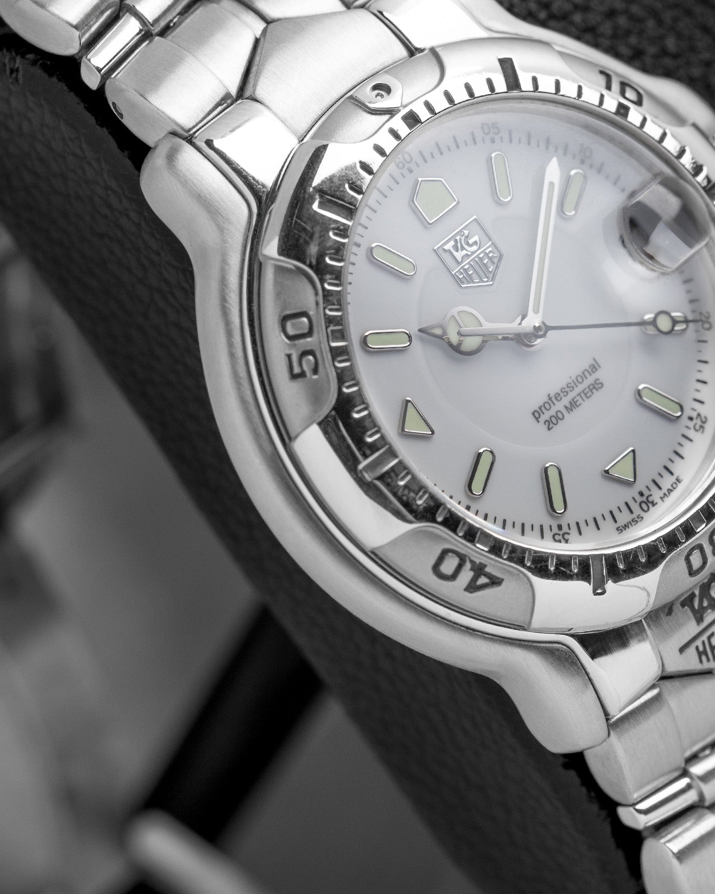 Tag Heuer Professional 6000 WH1111-K1 White Watch | Noah's Fine Watches and Jewelry Dallas