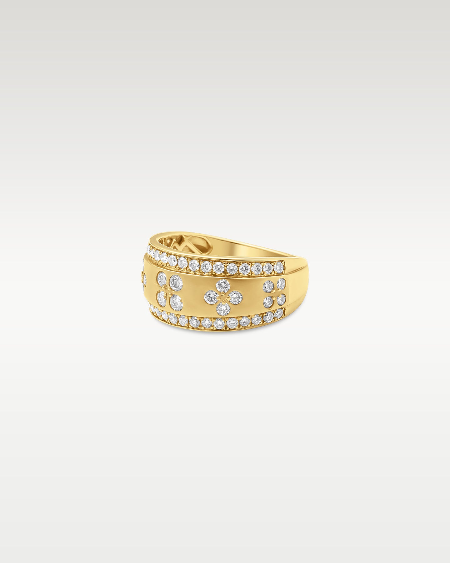 14k Yellow Gold Diamond Clover Wide Band | Noah's Fine Jewelry Texas