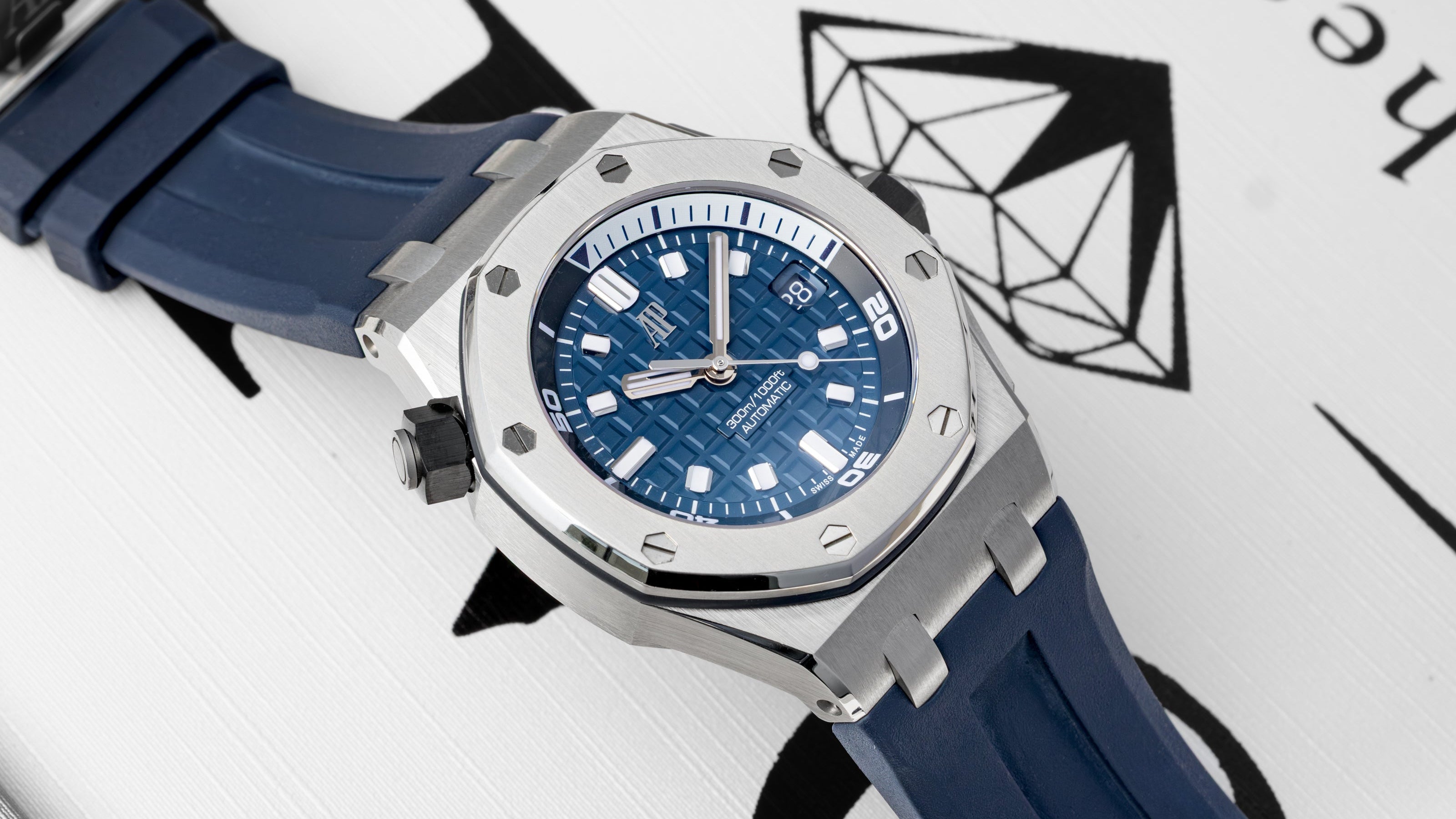 Watch Strap Materials for Summer Blog | Noahs Fine Watches & Jewelry Dallas